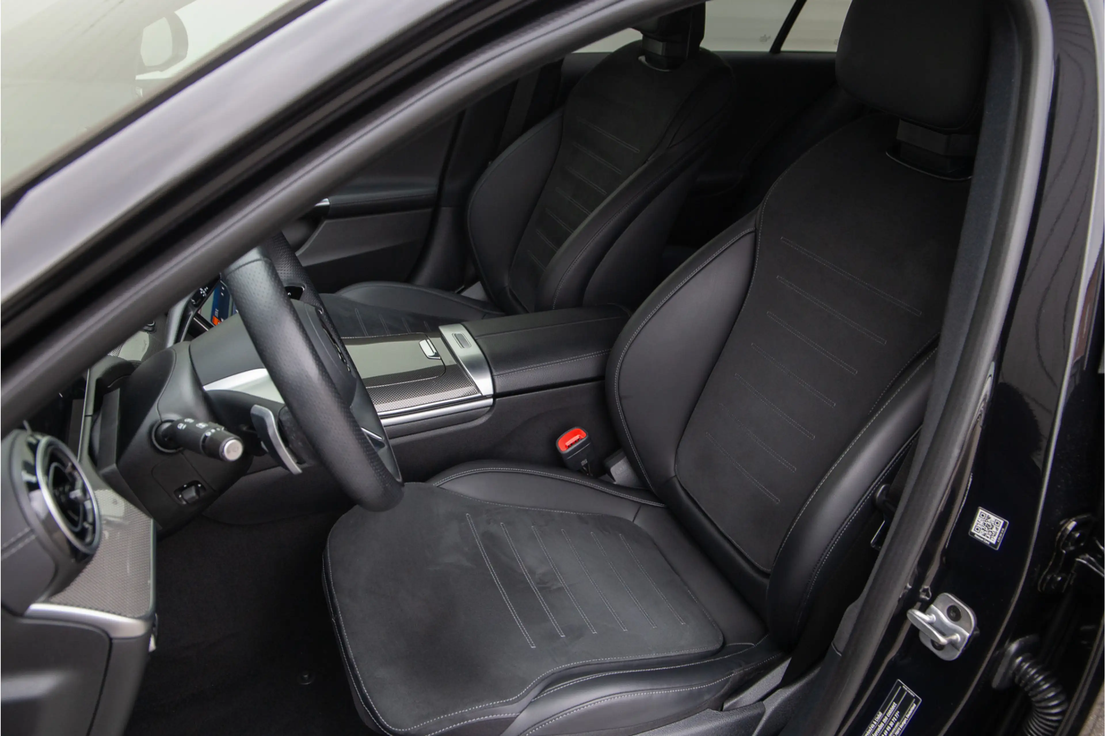 Mercedes-Benz C 300 Estate e AMG Premium, Nightpack, Distronic, Memory — photo 6
