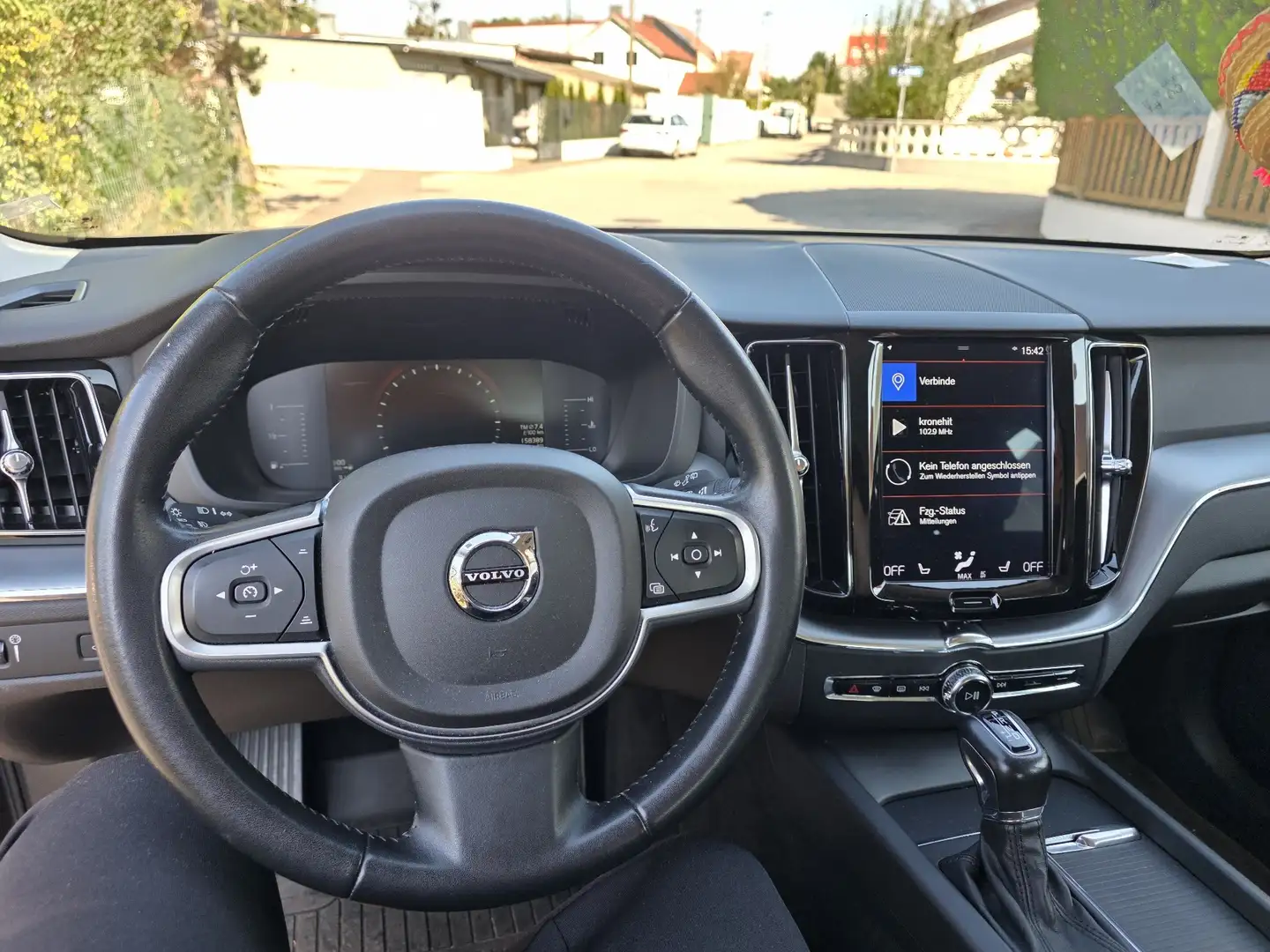 Volvo XC60 XC60 D4 Momentum Geartronic Momentum Grau - 2