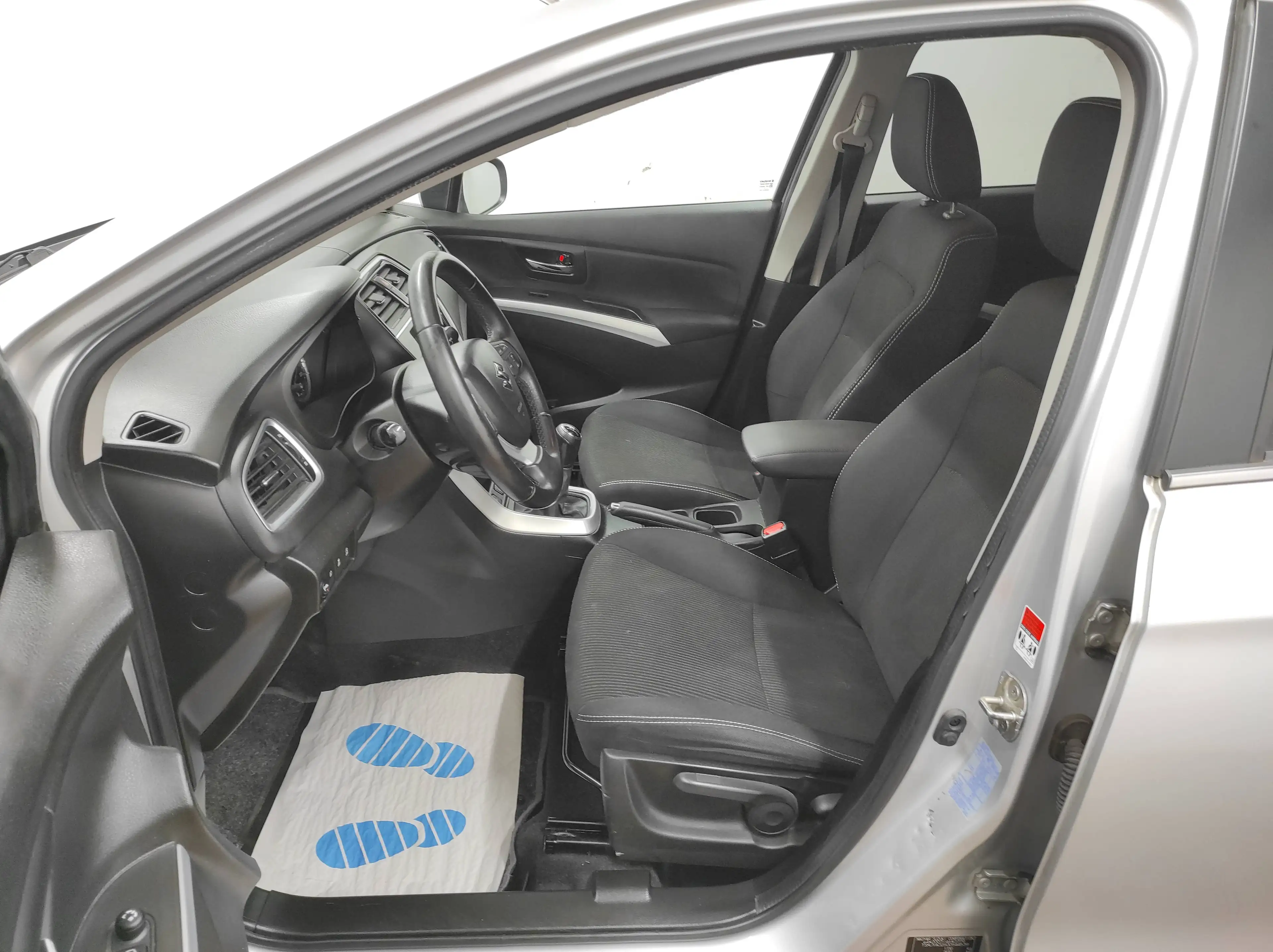 Suzuki SX4 S-Cross 1.0 EURO-6 KAMERA XENON SHZ PDC TEMP KLIMA 8-ALU — photo 9