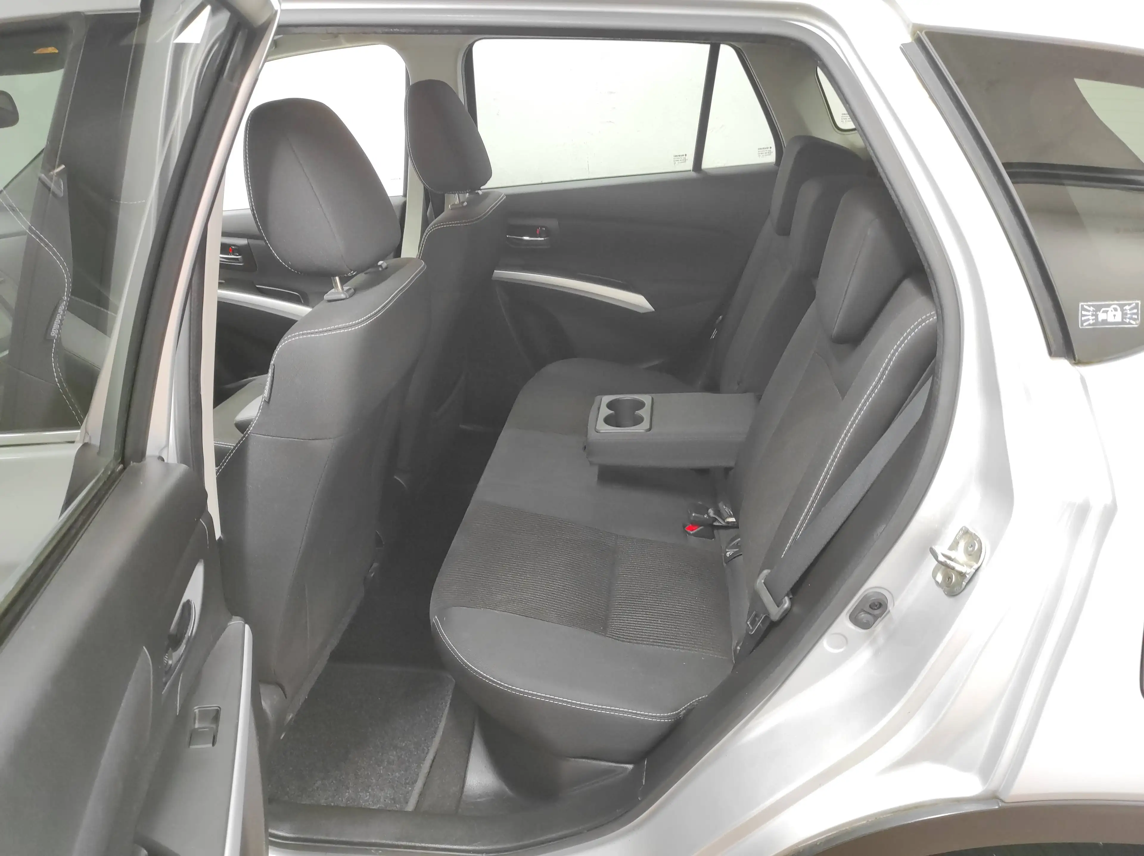 Suzuki SX4 S-Cross 1.0 EURO-6 KAMERA XENON SHZ PDC TEMP KLIMA 8-ALU — photo 11