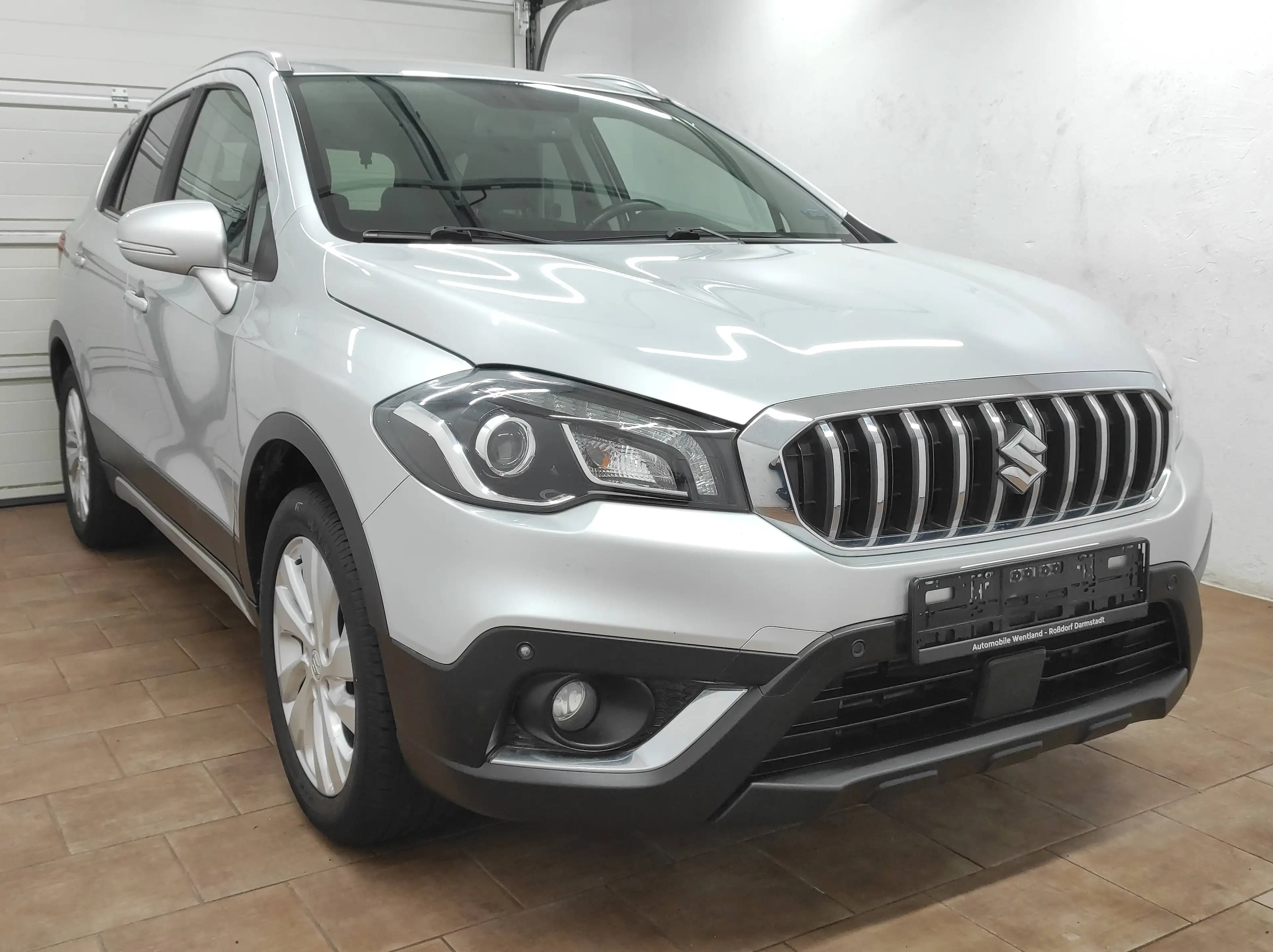 Suzuki SX4 S-Cross 1.0 EURO-6 KAMERA XENON SHZ PDC TEMP KLIMA 8-ALU — photo 4