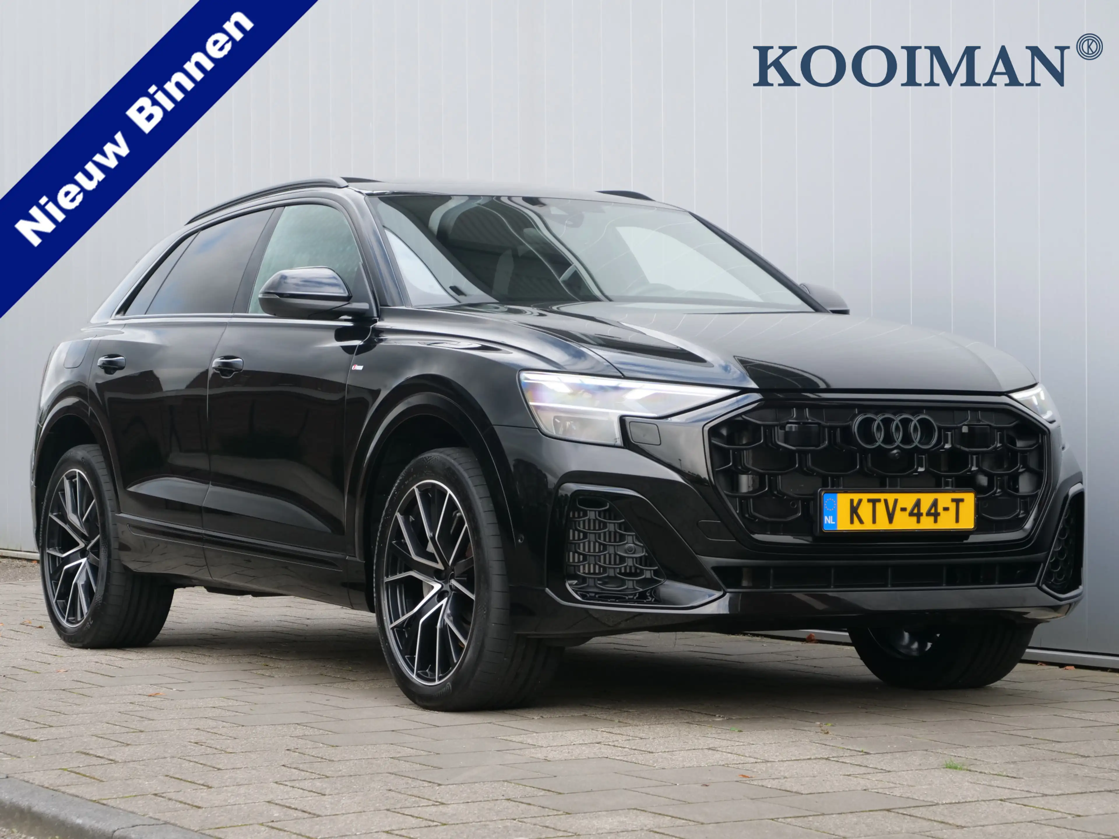 Audi Q8 55 TFSI e-hybrid quattro Black Line 394 Pk Automaa