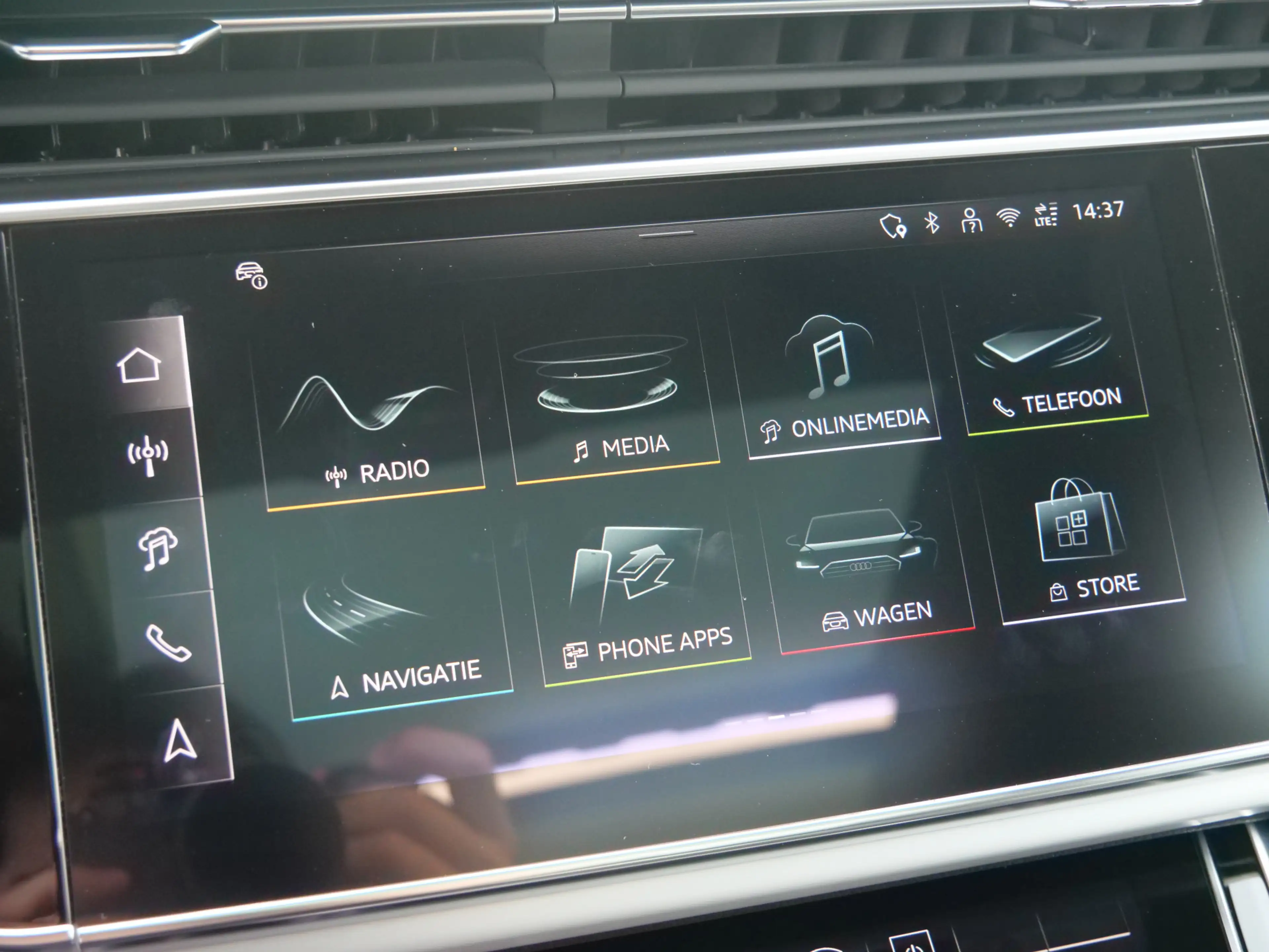 Audi Q8 55 TFSI e-hybrid quattro Black Line 394 Pk Automaa — photo 8
