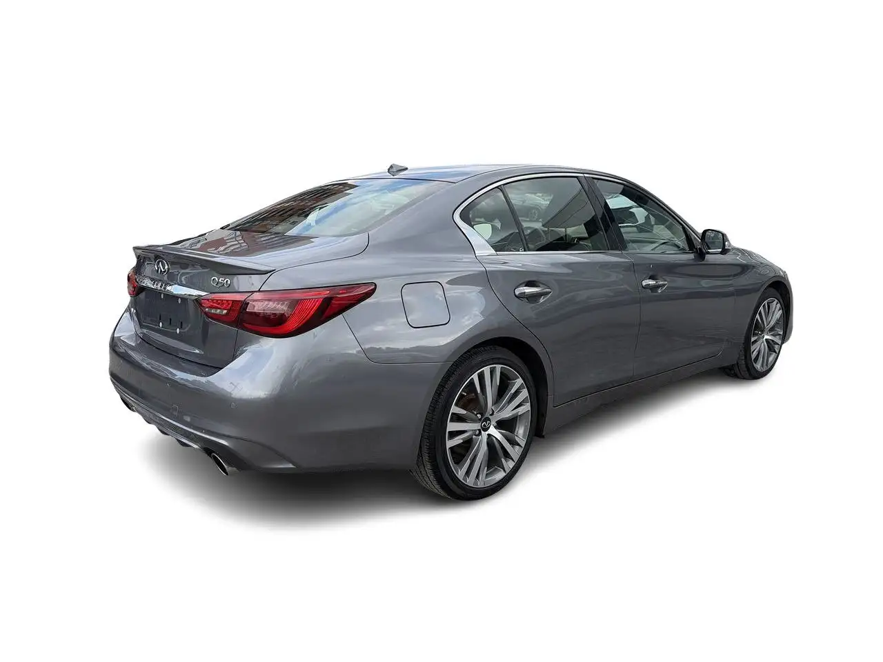 Infiniti Q50 снимка Infiniti Q50