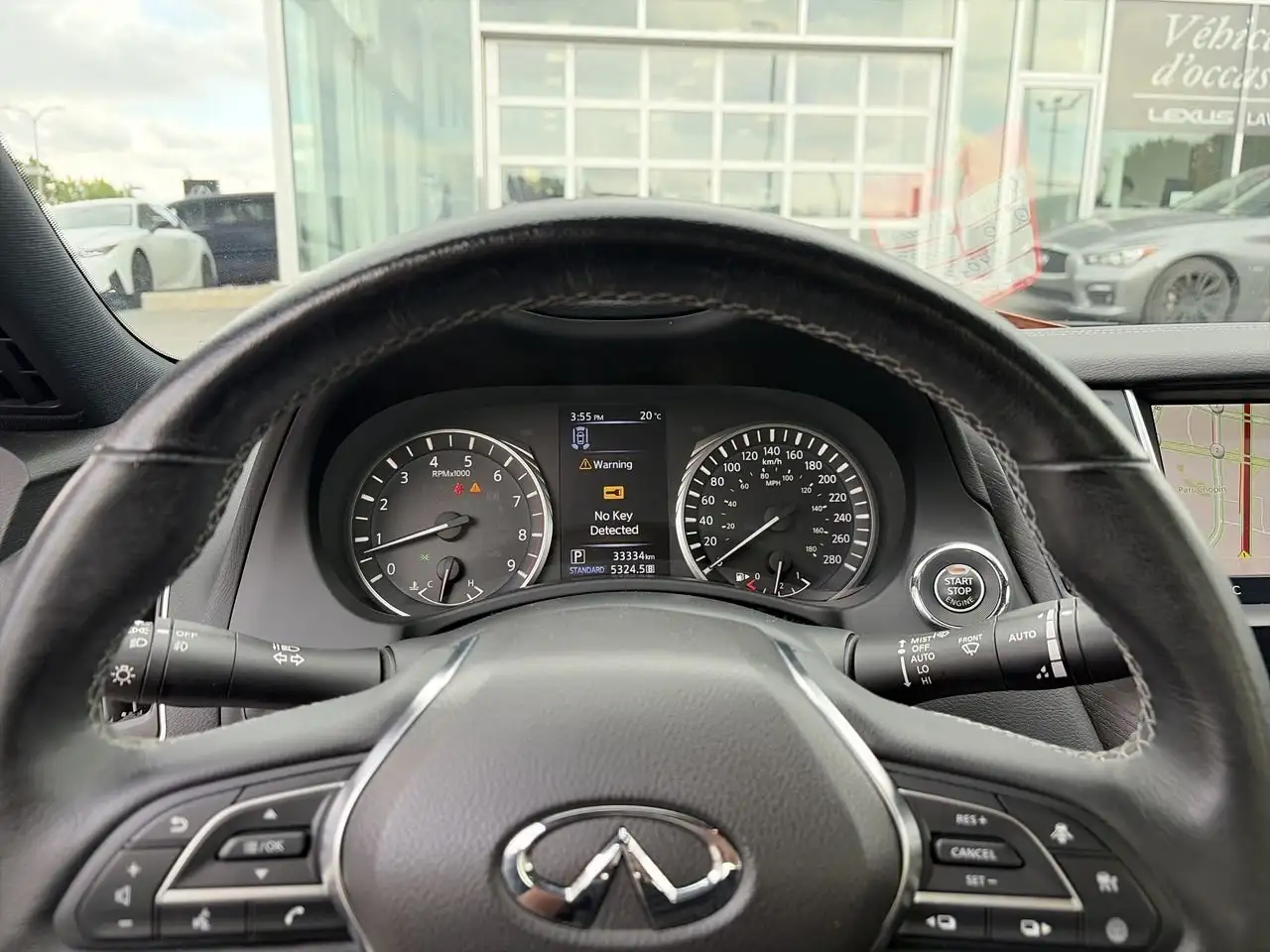 Infiniti Q50 снимка Infiniti Q50