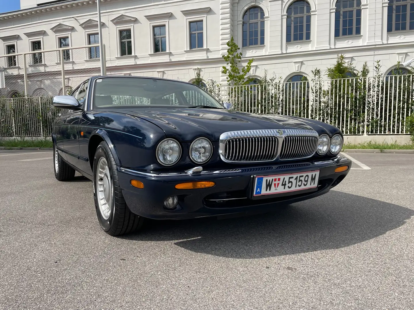 Jaguar Daimler Daimler V8 4,0 SWB - seltene Kurzversion Blu/Azzurro - 1