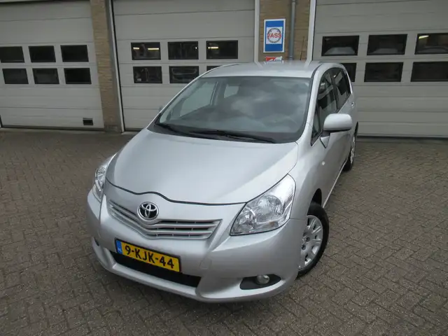 Toyota Verso 1.8 VVT-i Aspiration 7p.