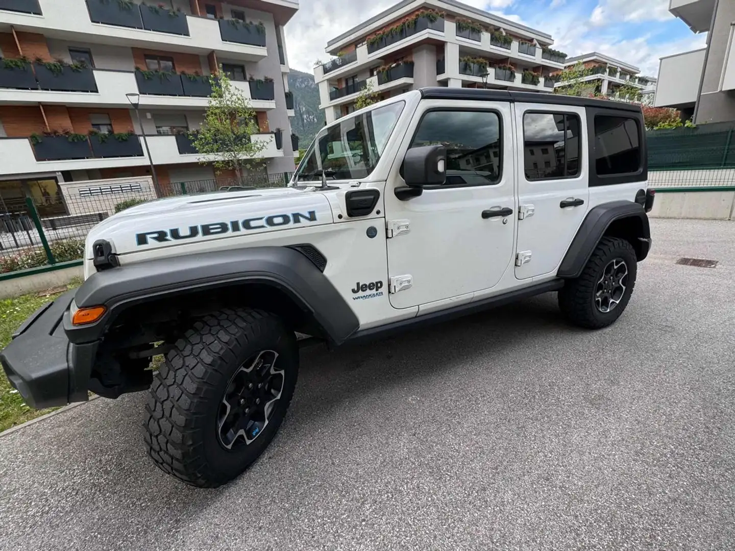 Jeep Wrangler Unlimited 2.0 PHEV ATX 4xe Rubicon Blanc - 2