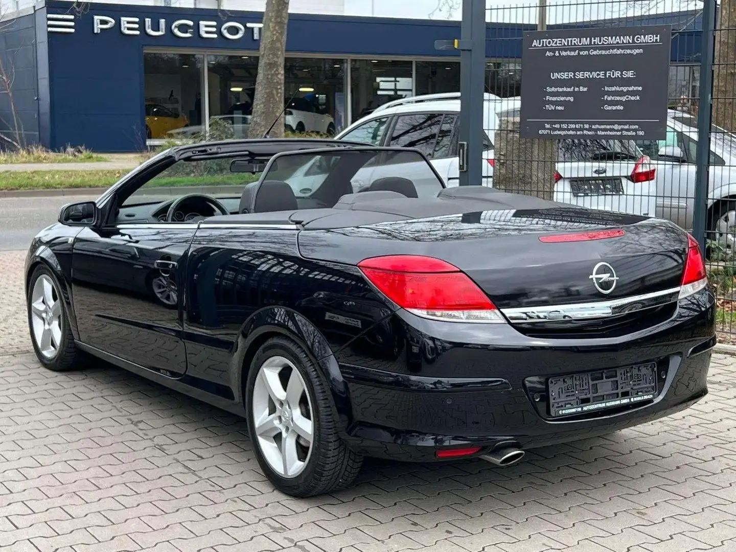 Opel Astra CABRIO NAVI KLIMA LEDER SITZHEIZUNG SCHECK Fekete - 2