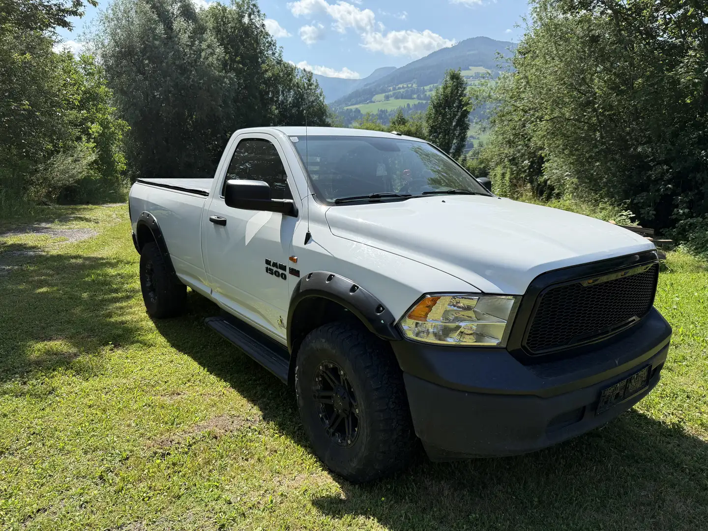 Dodge RAM 1500 Blanc - 1