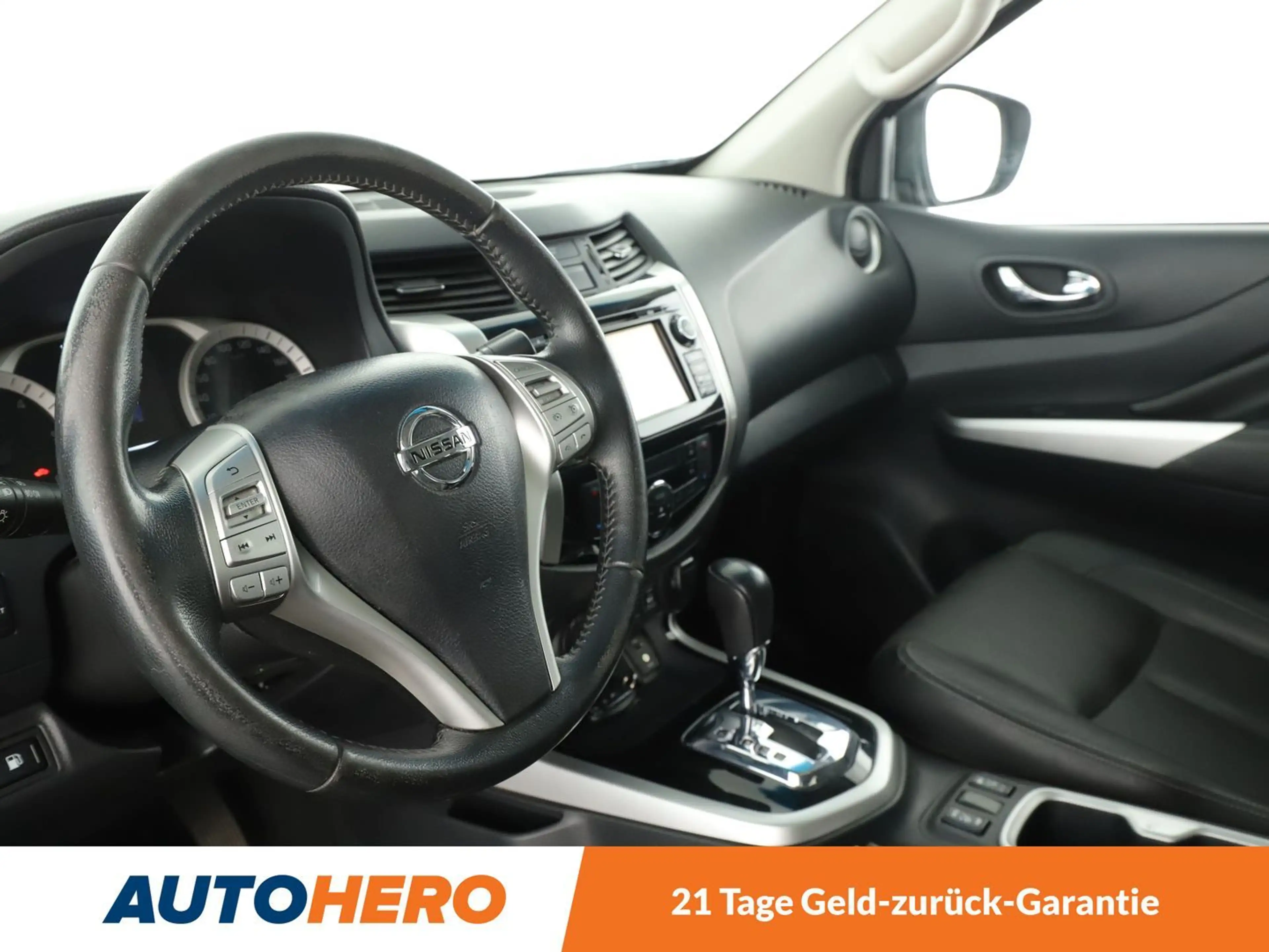 Nissan NP300 2.3 dCi Tekna Double Cab 4x4 Aut.*NAVI*PDC* — photo 11