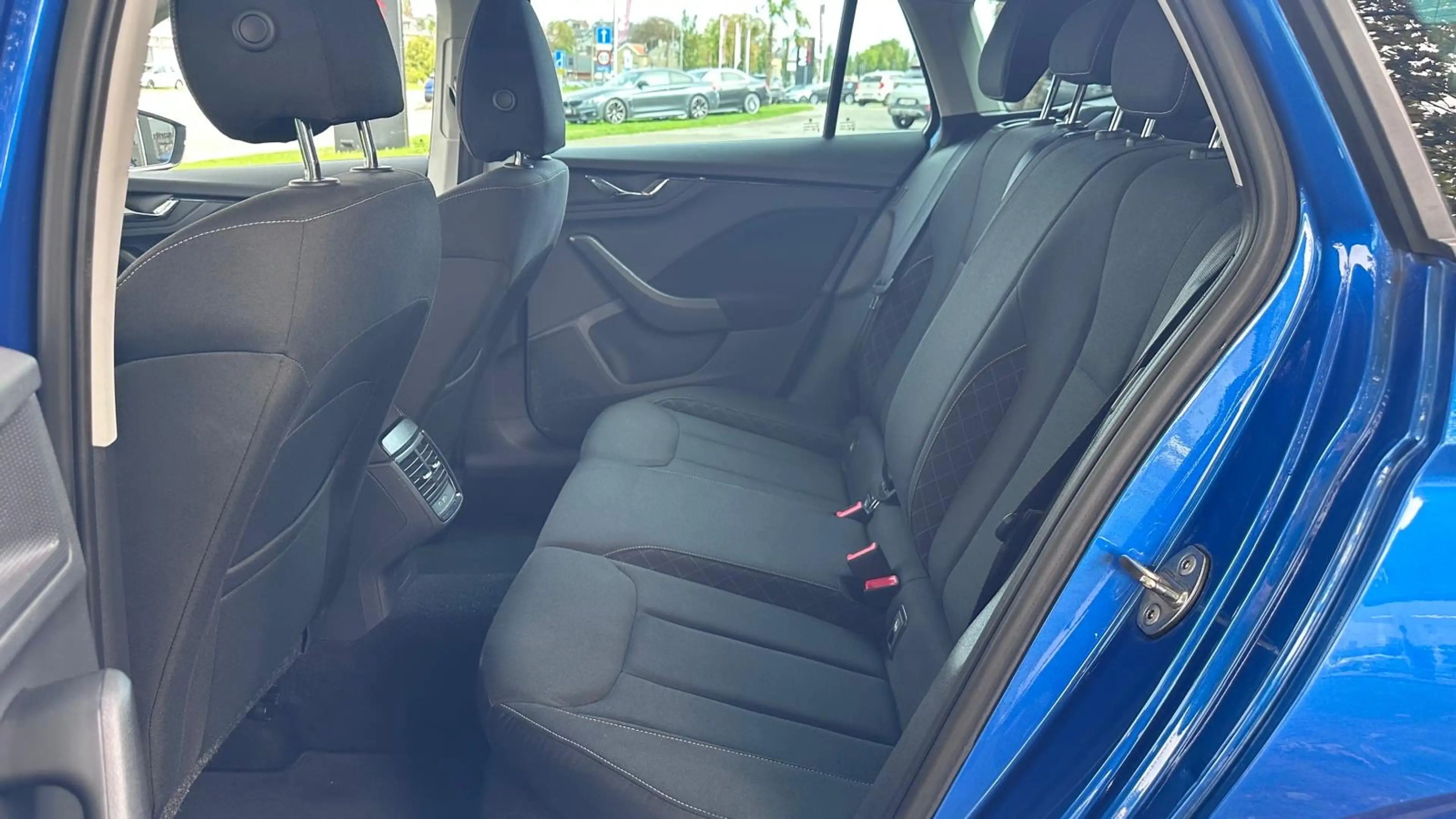 Skoda Scala *1.0* NAVI*CRUISE* RADAR*AV/AR* GARANTIE 12 MOIS* — photo 15