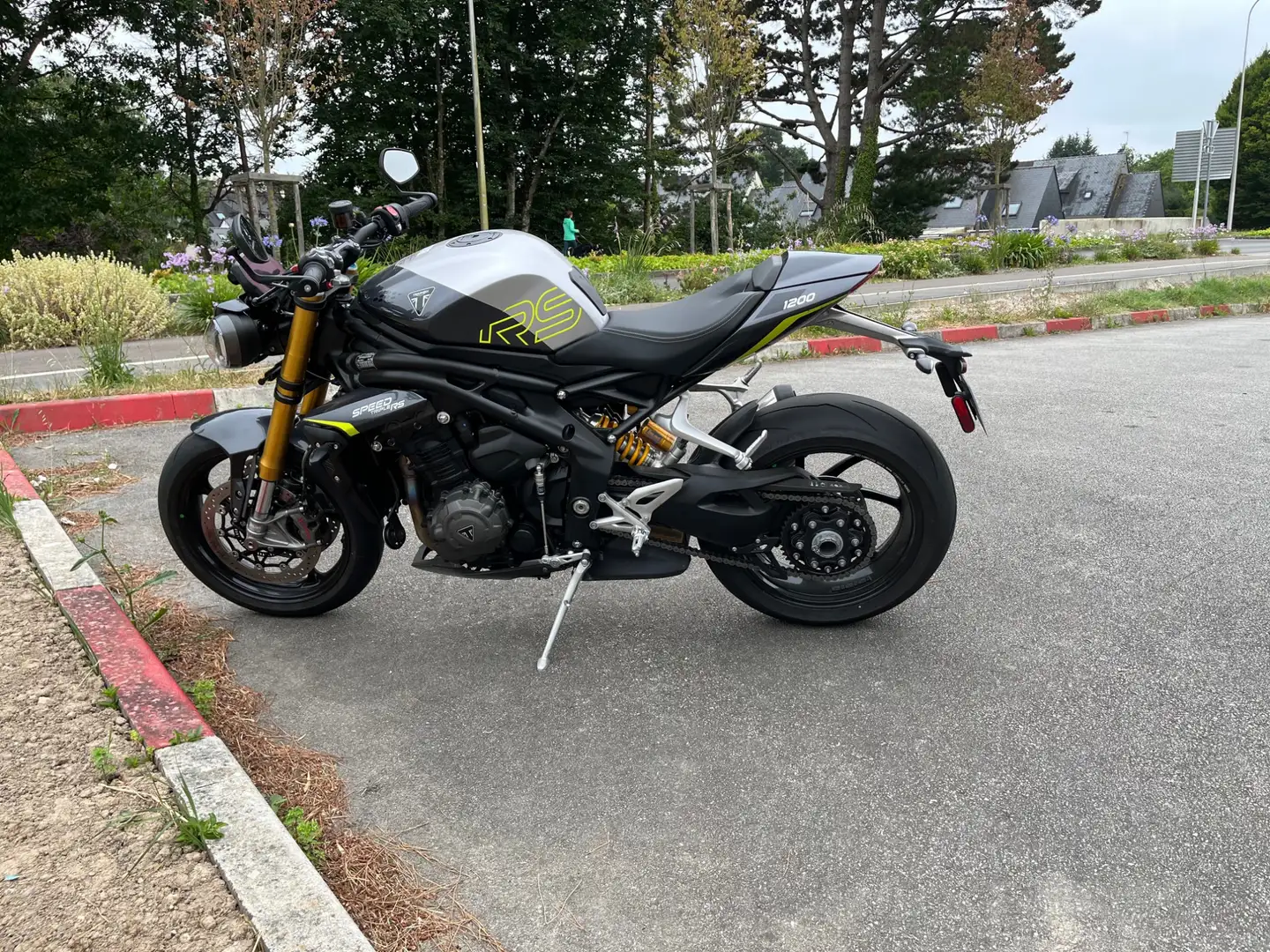 Triumph Speed Triple 1200 RS Gris - 1