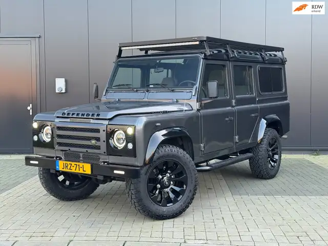 Land Rover Defender 2.5 TD5 110 SW S