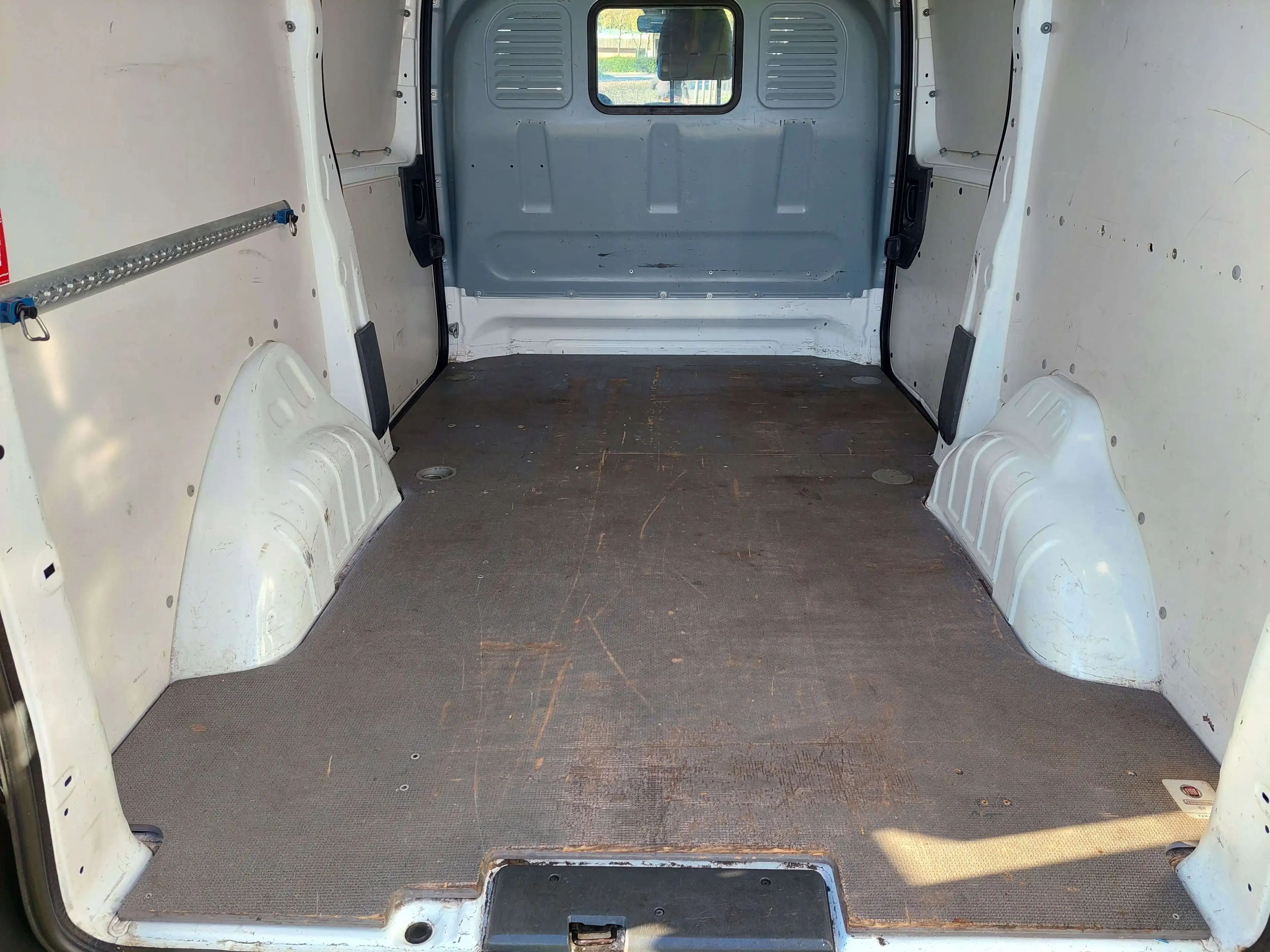 Fiat Scudo 12 L2H1 90 Multijet — photo 16