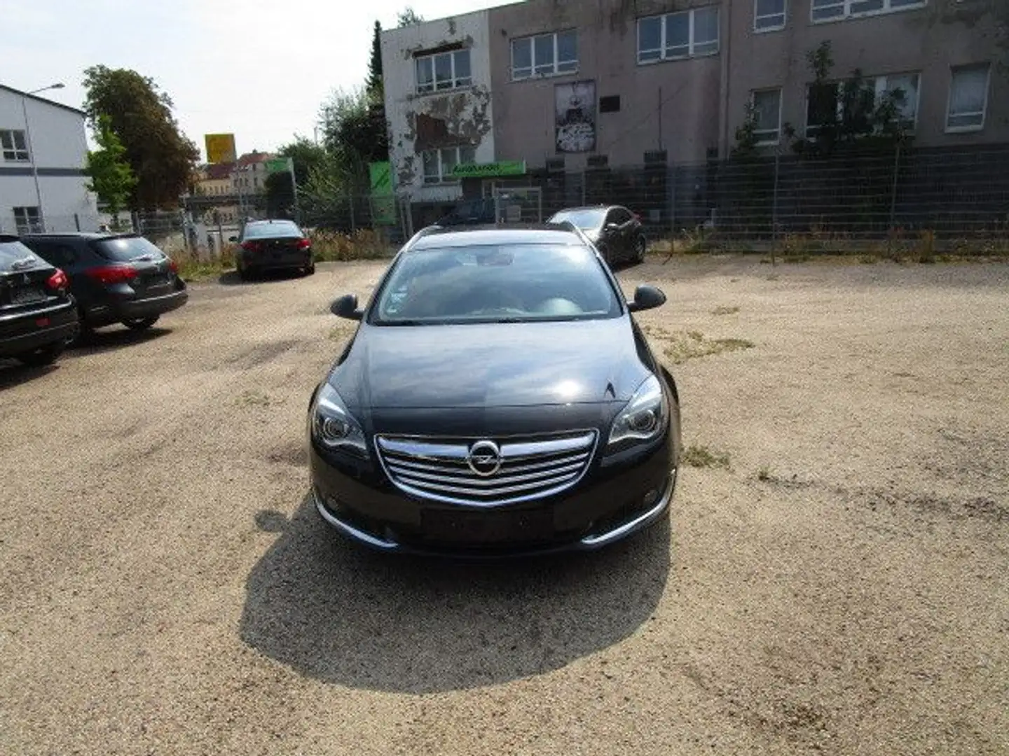 Opel Insignia A Sports Tourer Innovation 2.0 Euro5 Schwarz - 2