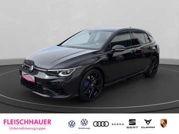 VIII 4Motion 2,0 DSG+H&K+SHZ+LED+ACC+DAB