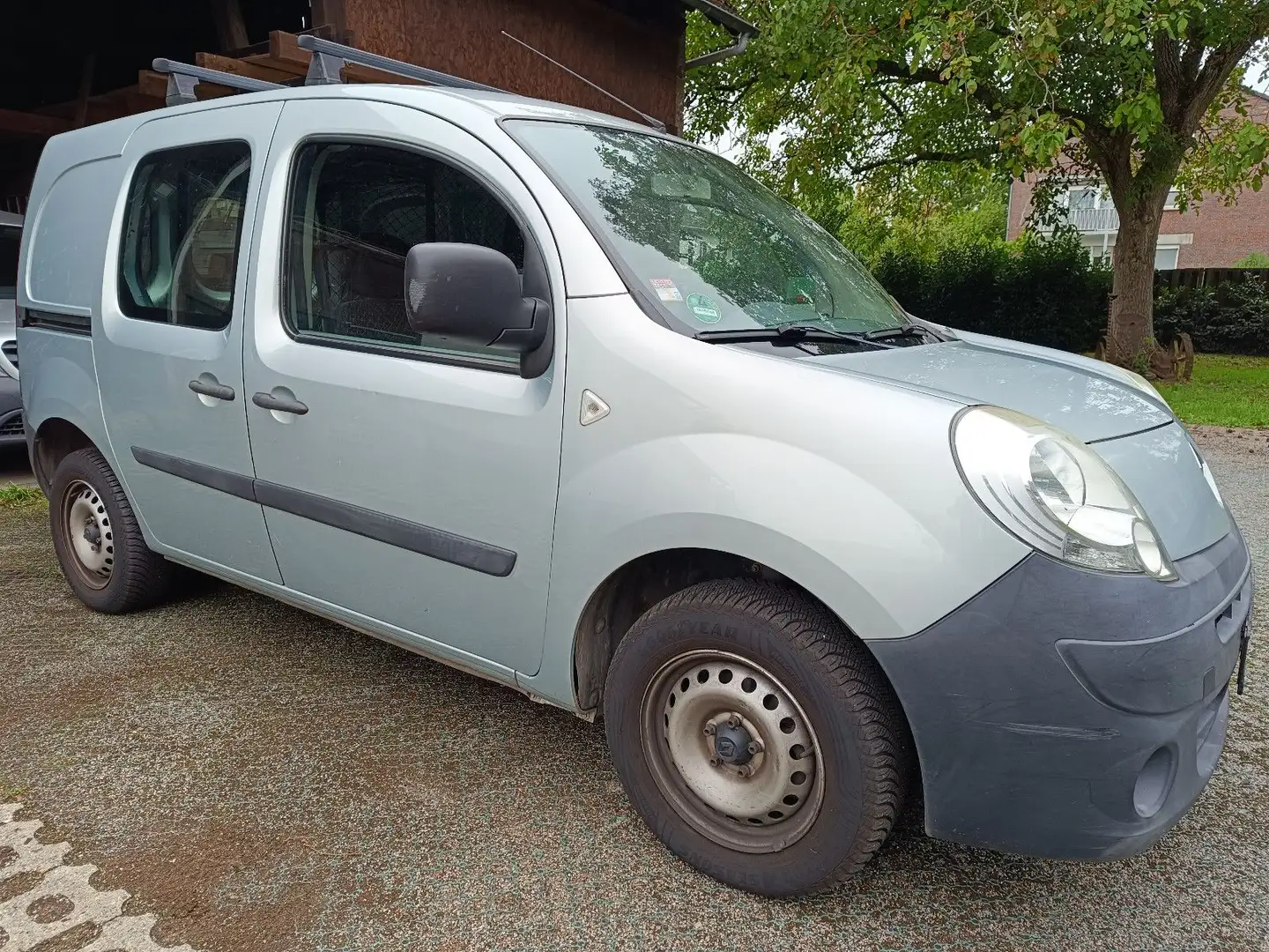 Renault Kangoo Rapid Extra/91tkm/1.Hand/Tüv 03-26 Grau - 2