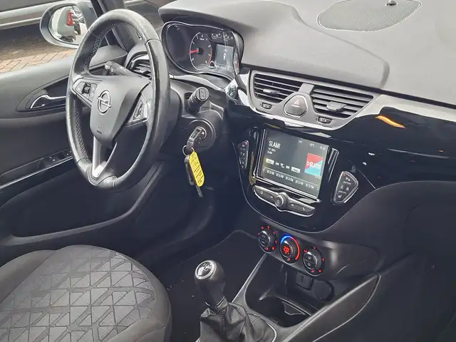 Opel Corsa view 3