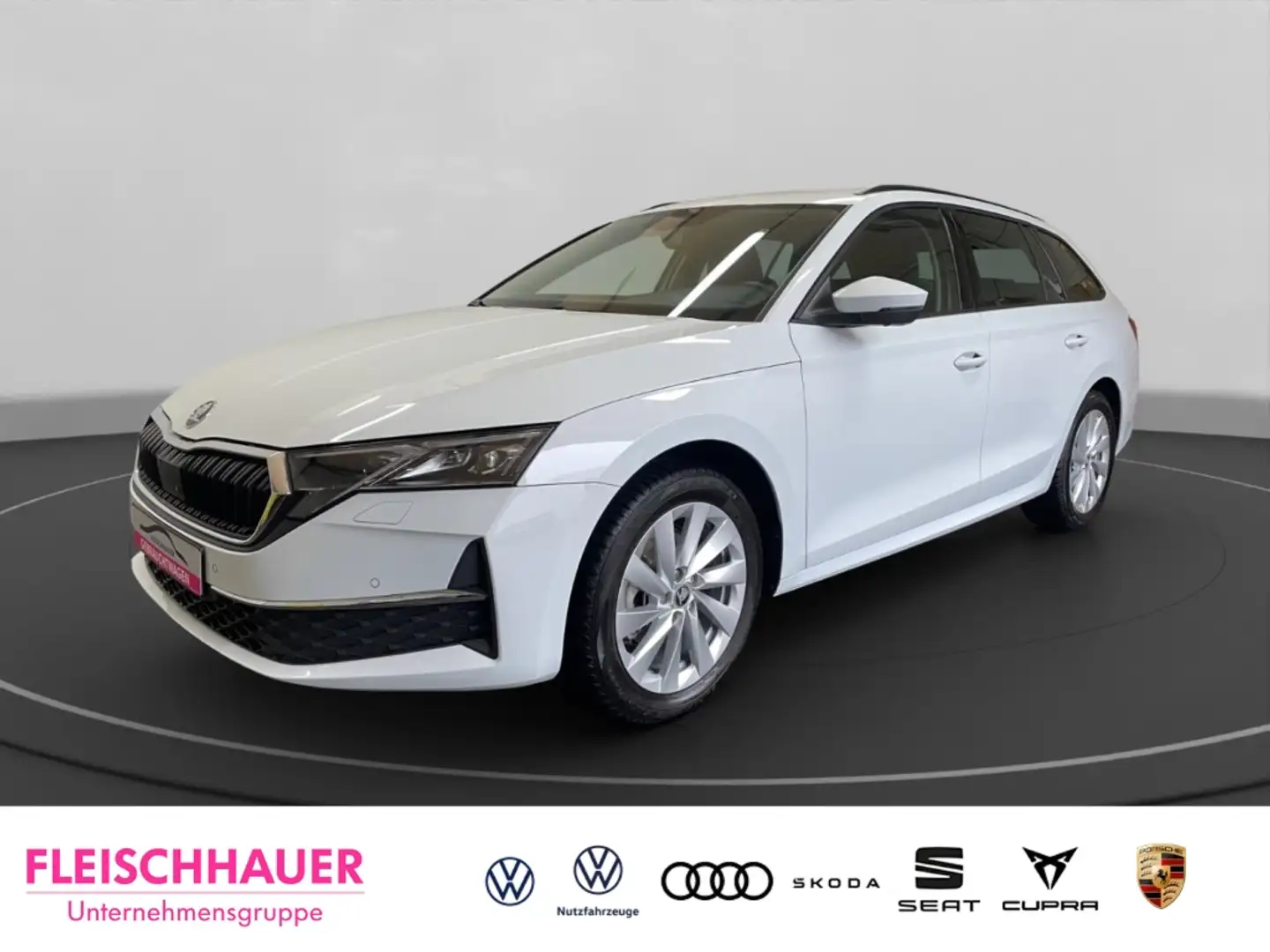 Skoda Octavia Combi 1.5 TSI Selection 360 Kamera LED Navi DAB An Weiß - 1