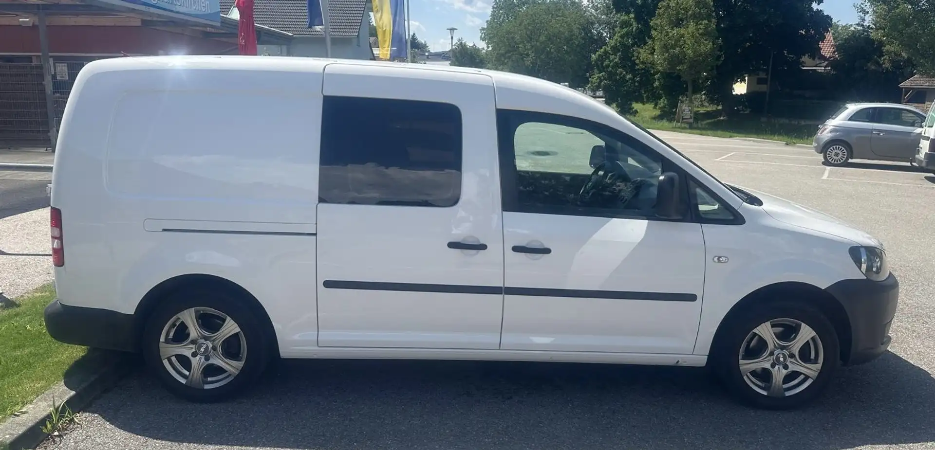 Volkswagen Caddy Caddy Kombi Maxi 2,0 TDI Weiß - 2