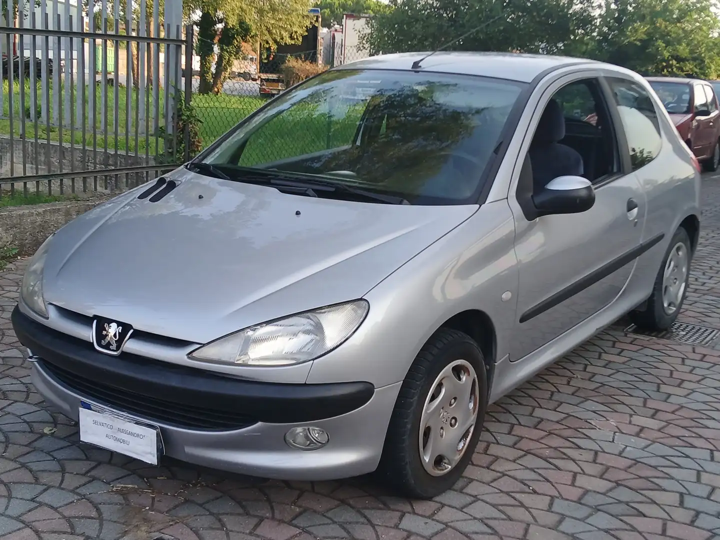 Peugeot 206 206 3p 1.1 XR Argent - 1