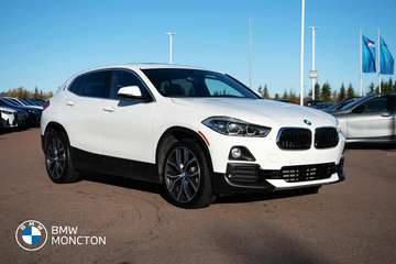 Xdrive28i | Premium Essential Package | Driving Assist | Lights Package | Heated Steering Wheel