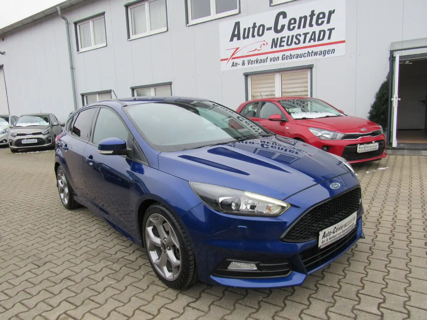 Ford Focus Lim. ST, NAVI, XENON, PDC.. Blau - 1