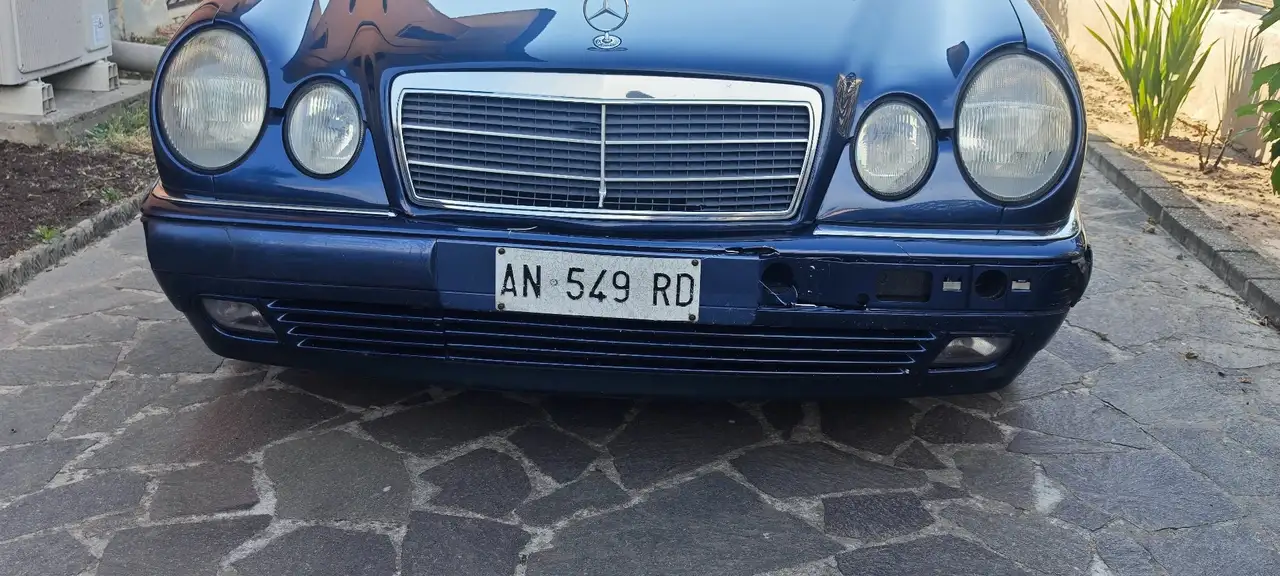 Mercedes-Benz E 200 elegance, foto 5