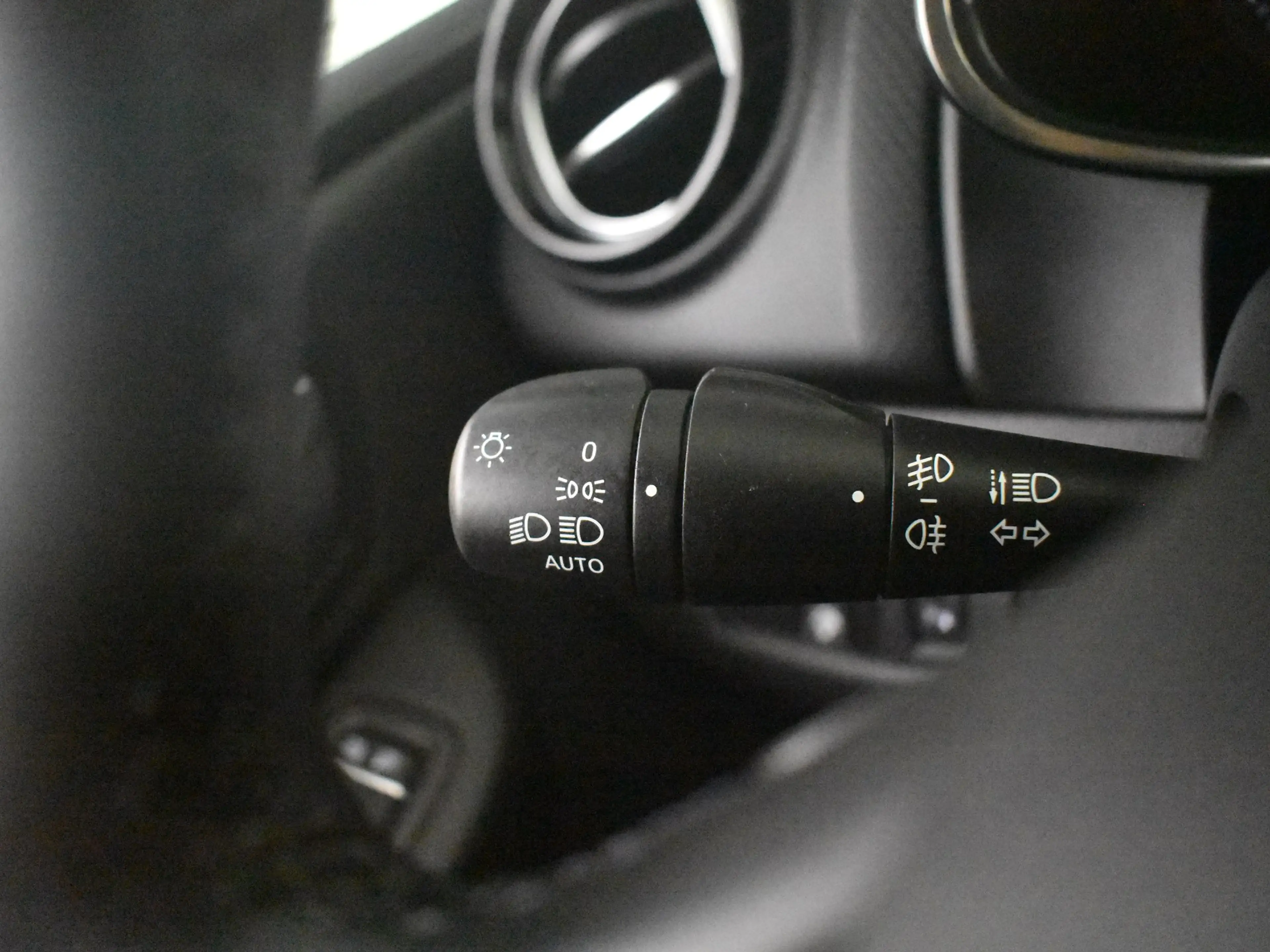 Renault Clio 0.9 TCe Intens | Dealer onderhouden | Climate cont — photo 13