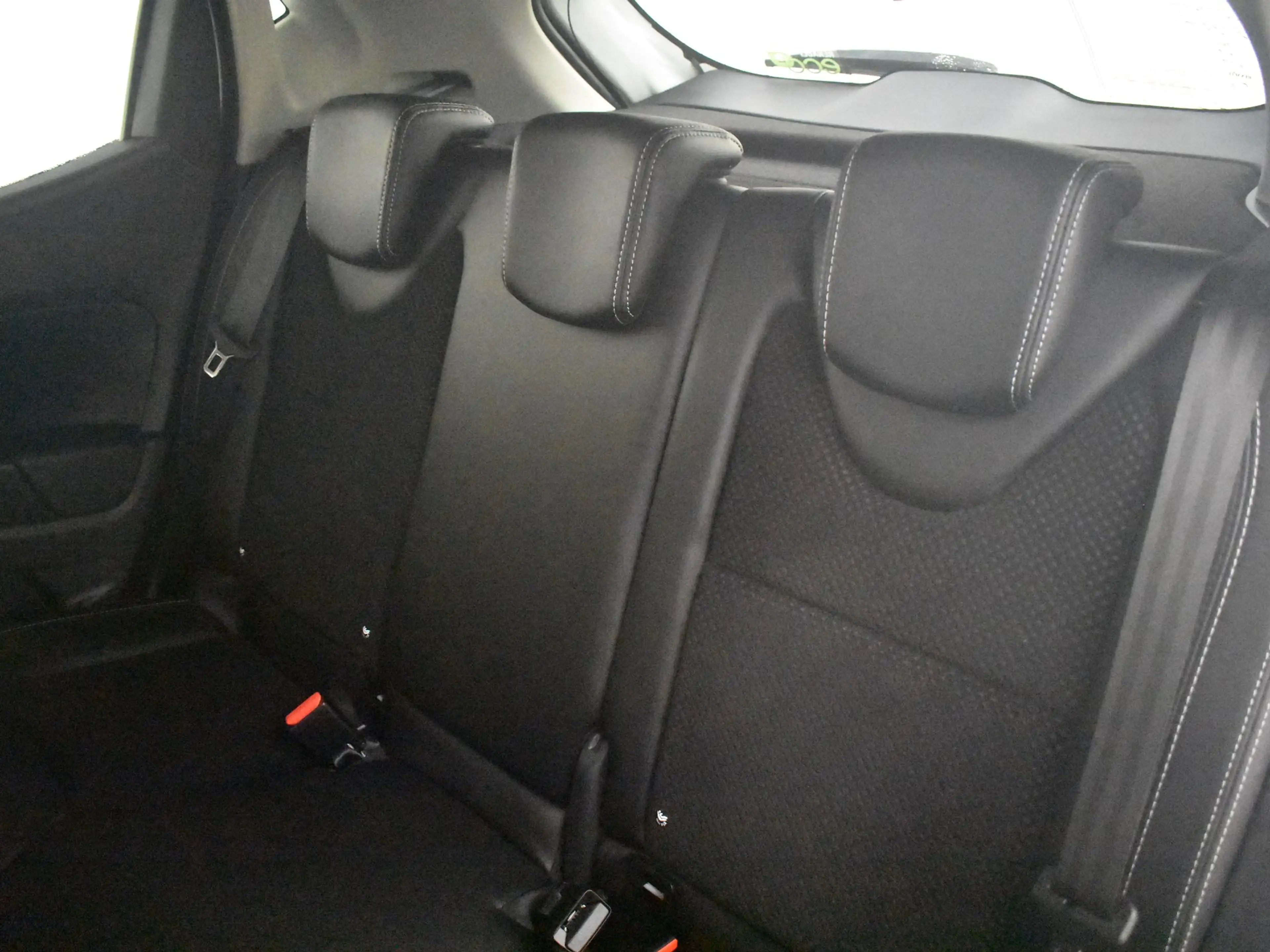 Renault Clio 0.9 TCe Intens | Dealer onderhouden | Climate cont — photo 8
