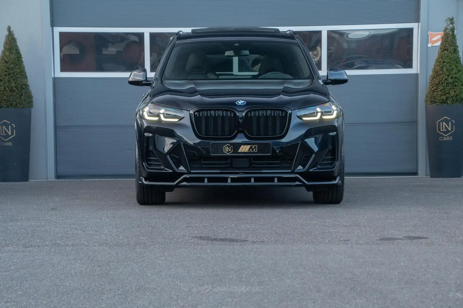 BMW X3 xDrive30e M-Sport | Sportstoelen | Pano | DAB | Noir - 2