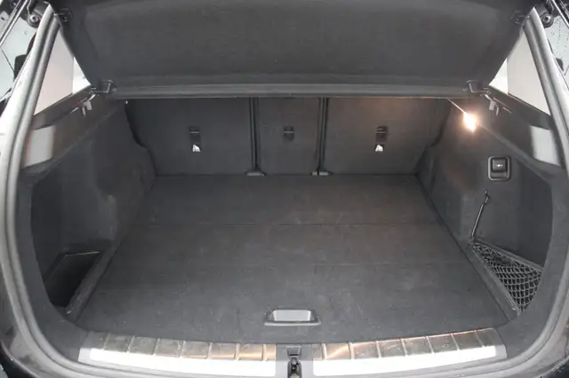 BMW X1 view 10