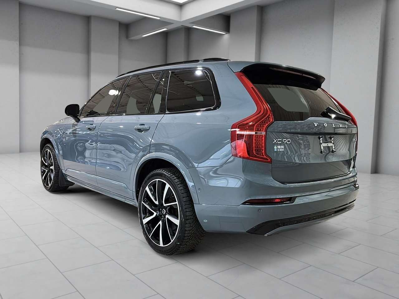 2023 Volvo XC90 Plus Dark Theme B6 AWD 7 PASSAGERS TOIT GPS CUIR 1 thumb 11