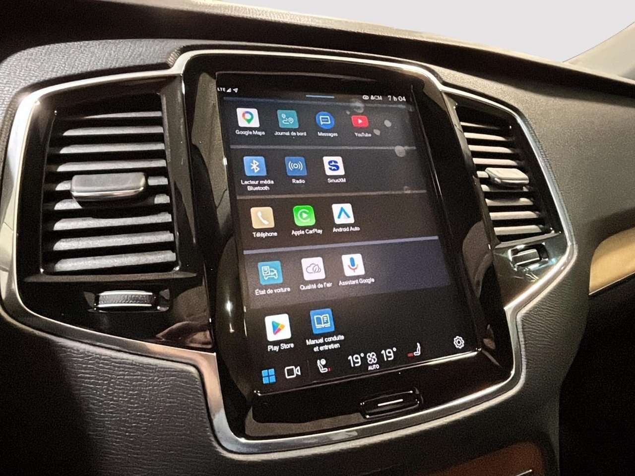 2023 Volvo XC90 Plus Dark Theme B6 AWD 7 PASSAGERS TOIT GPS CUIR 1 thumb 28