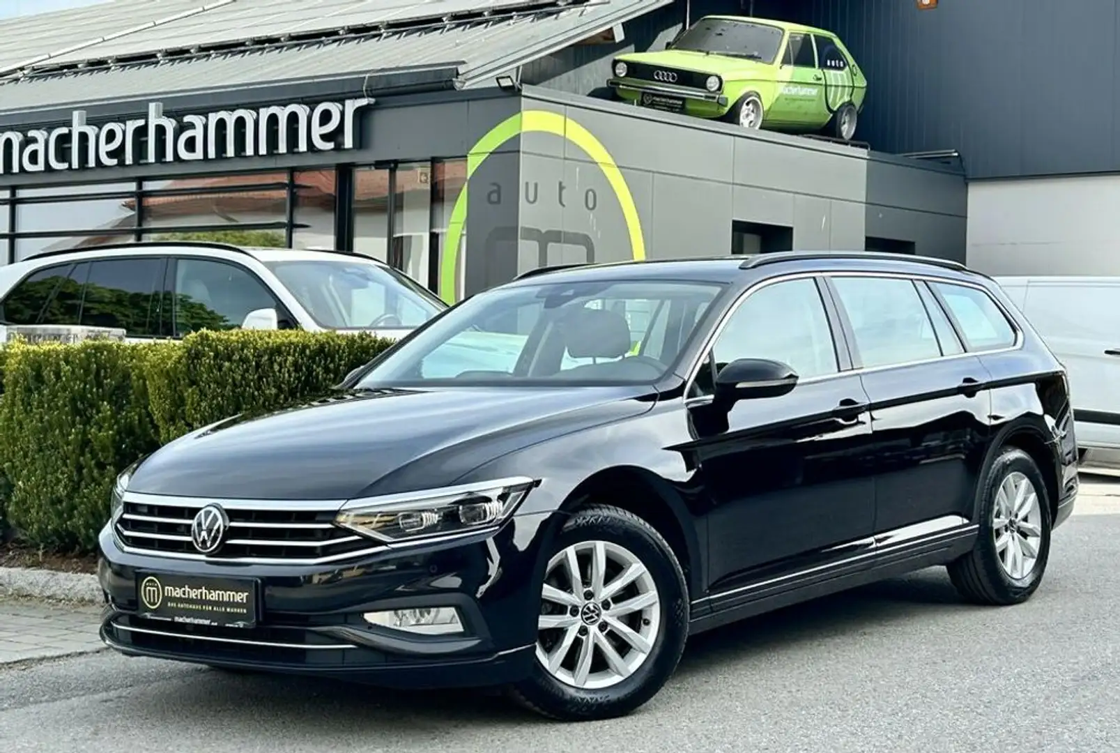 Volkswagen Passat Variant Business *ACC*KEY*MATRIX-LED*16'' Schwarz - 1