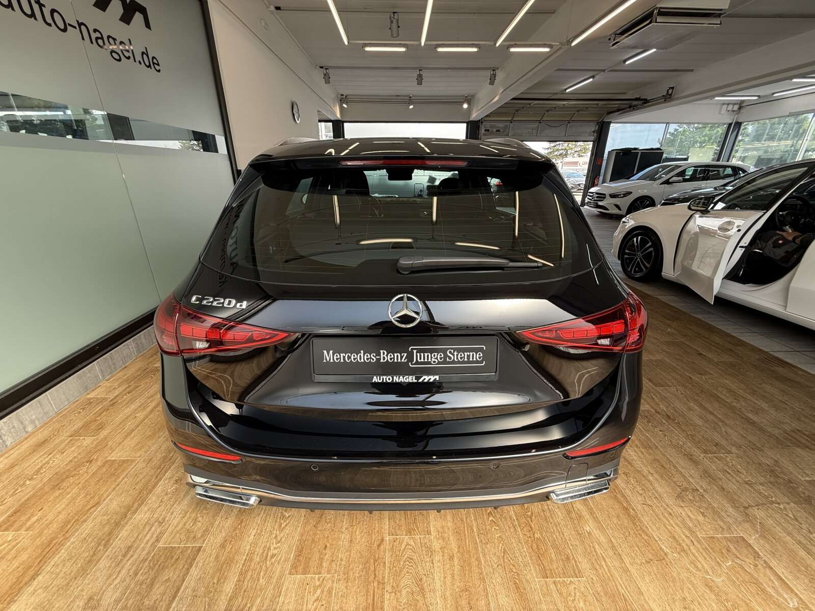 Mercedes-Benz C 220