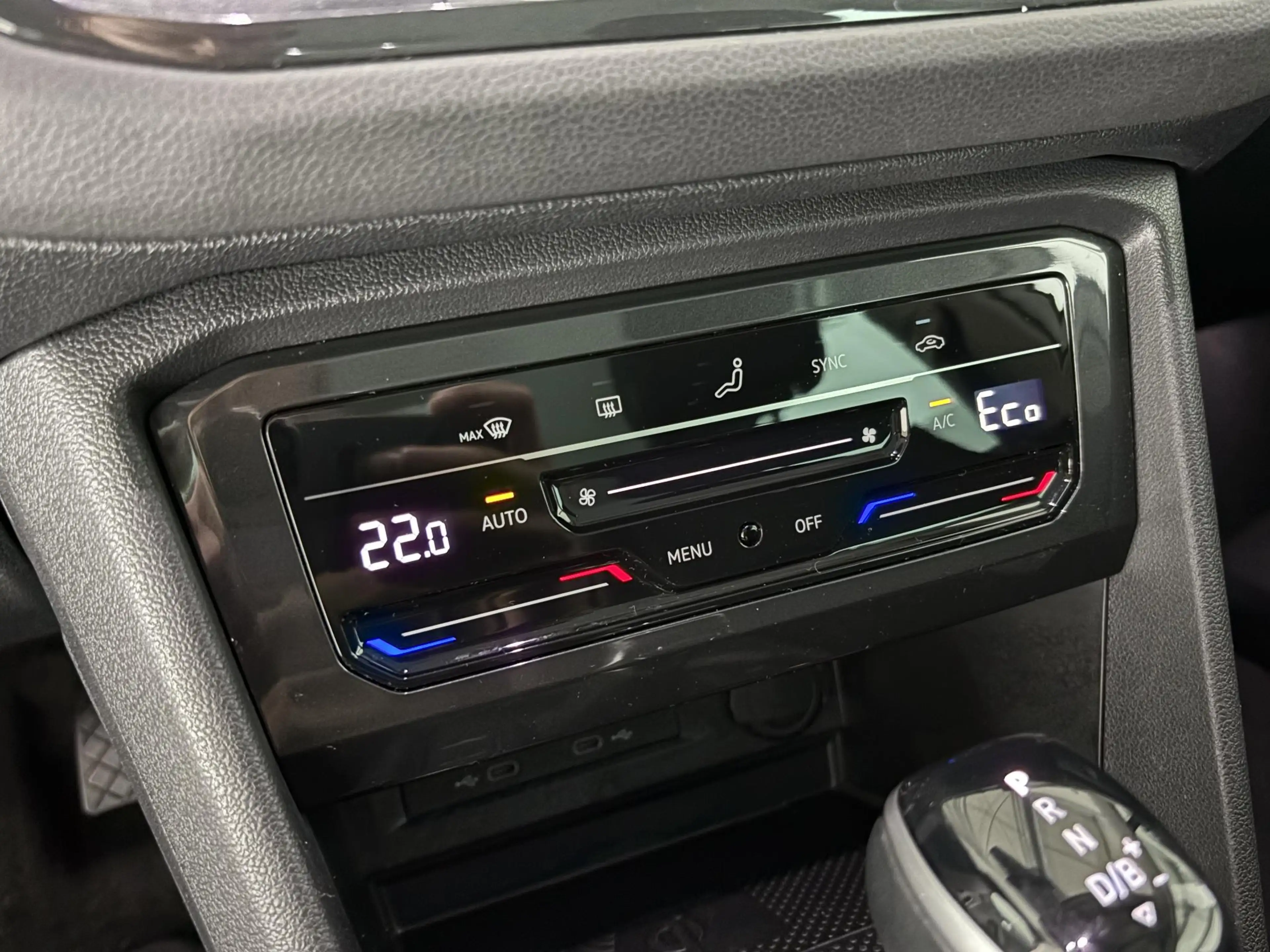 Volkswagen Tiguan 1.4 TSI eHybrid Life | ALL-IN PRIJS | CARPLAY | AD — photo 12