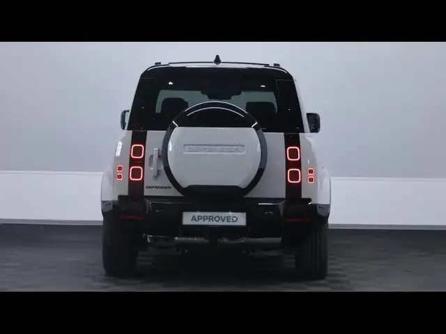 Land Rover Defender view 6