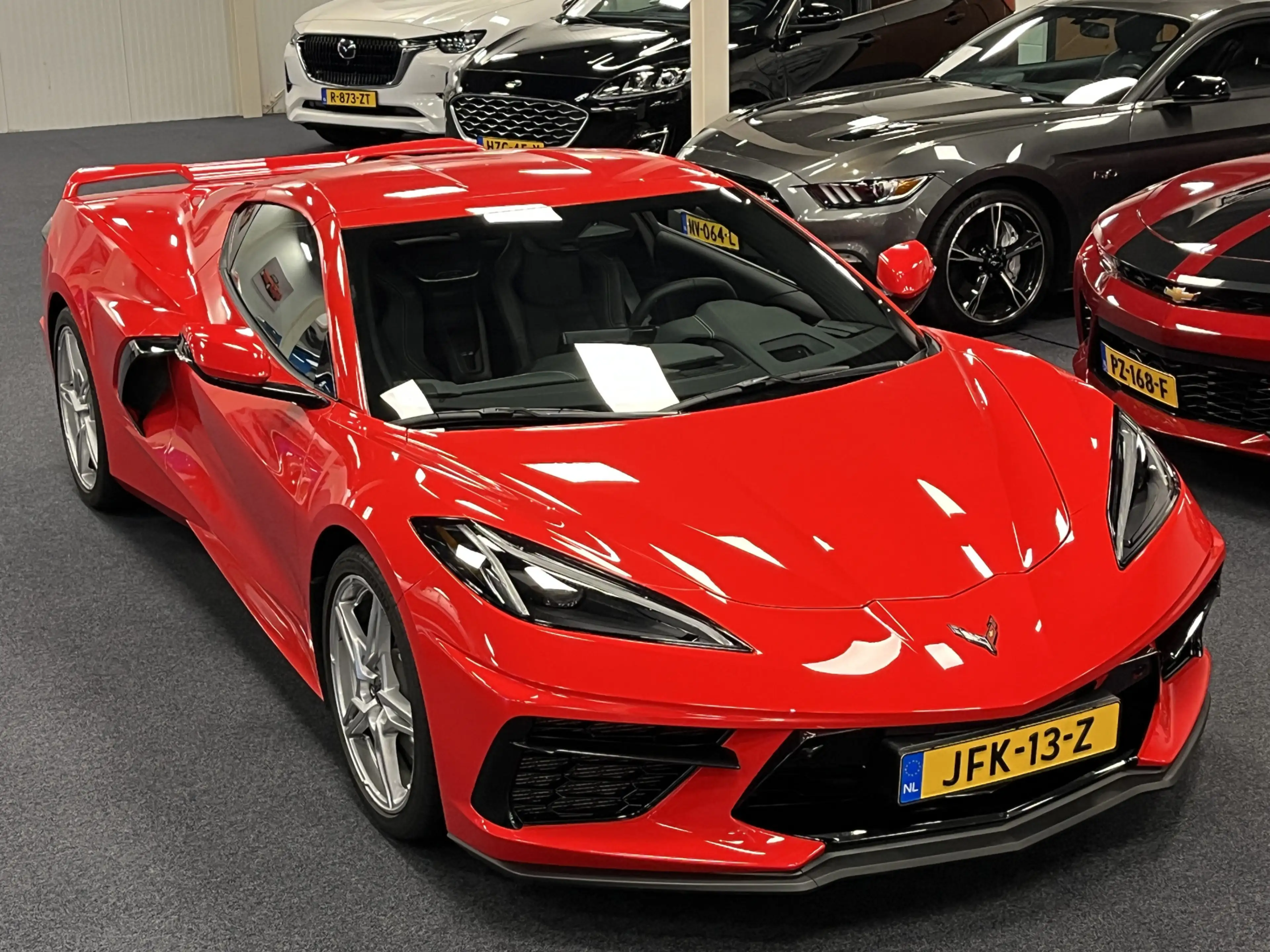 Chevrolet Corvette C8 6.2 V8 Stingray Coupe LT2 Z51 497PK — photo 4