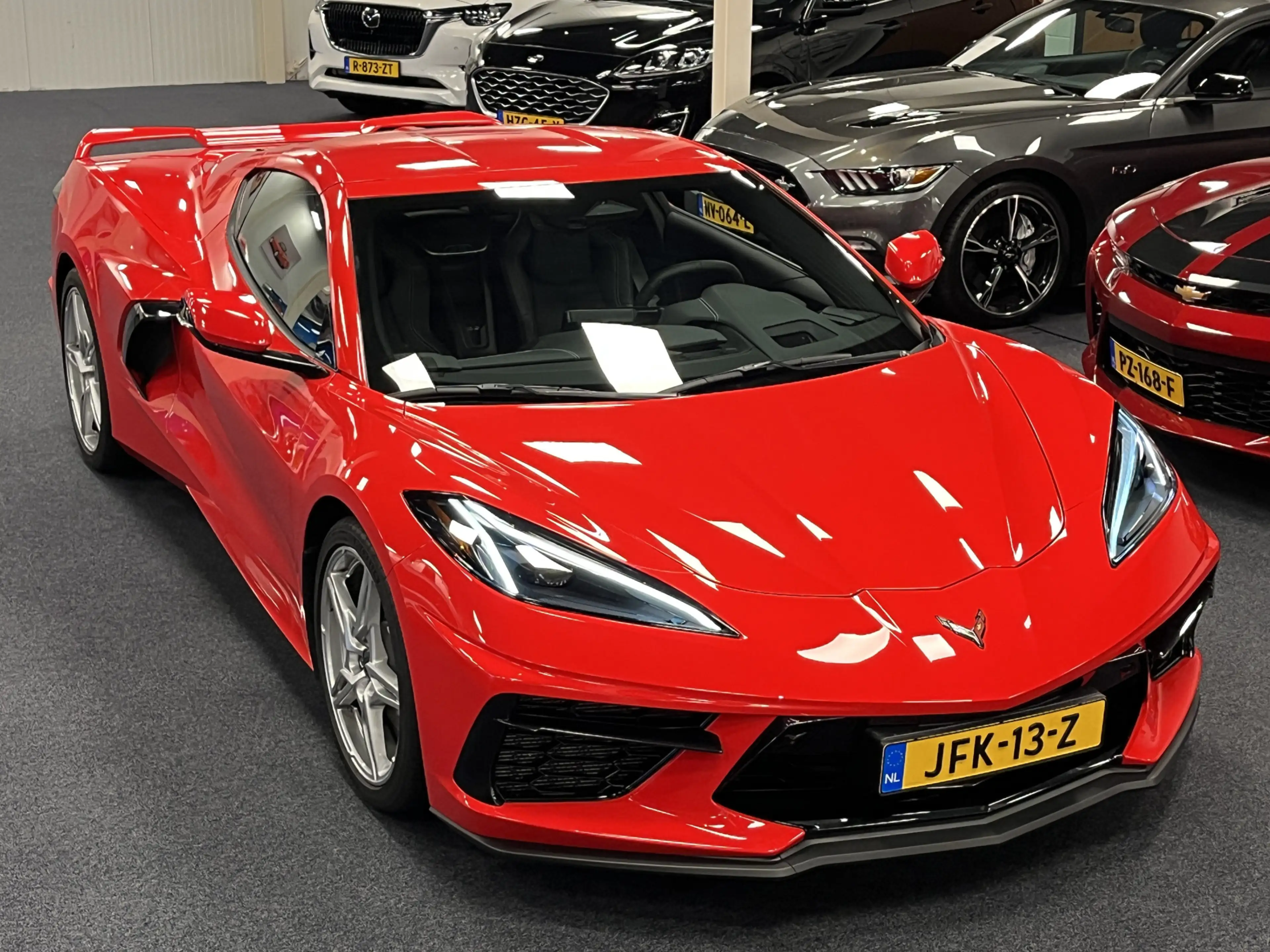 Chevrolet Corvette C8 6.2 V8 Stingray Coupe LT2 Z51 497PK — photo 5