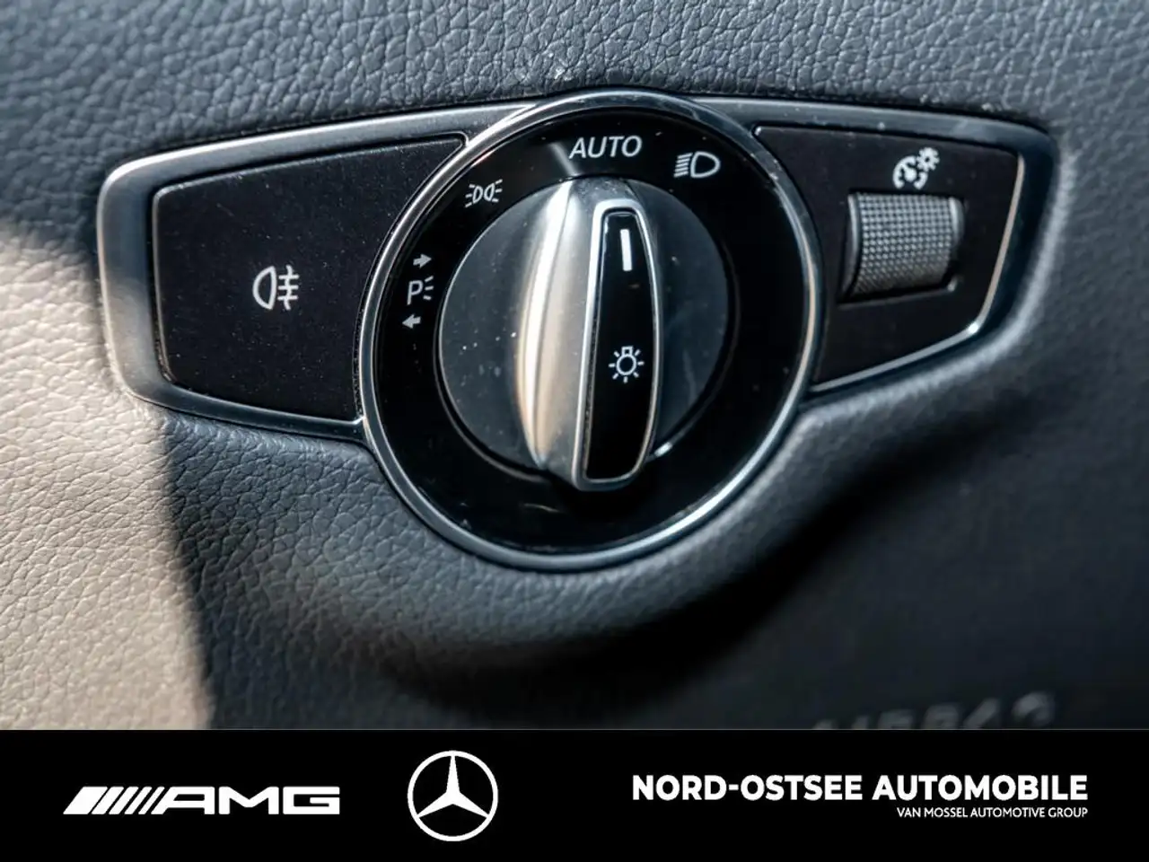 Mercedes-Benz E 300 e AVANTGARDE 360° KAMERA DISTRO LED WIDE 13