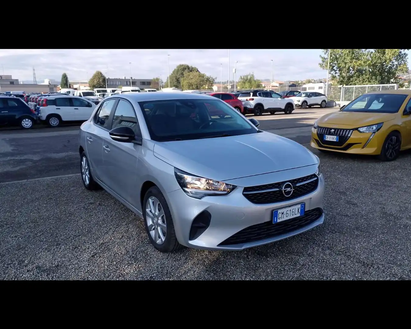 Opel Corsa 6ª serie - Corsa 1.2 Edition Silber - 2