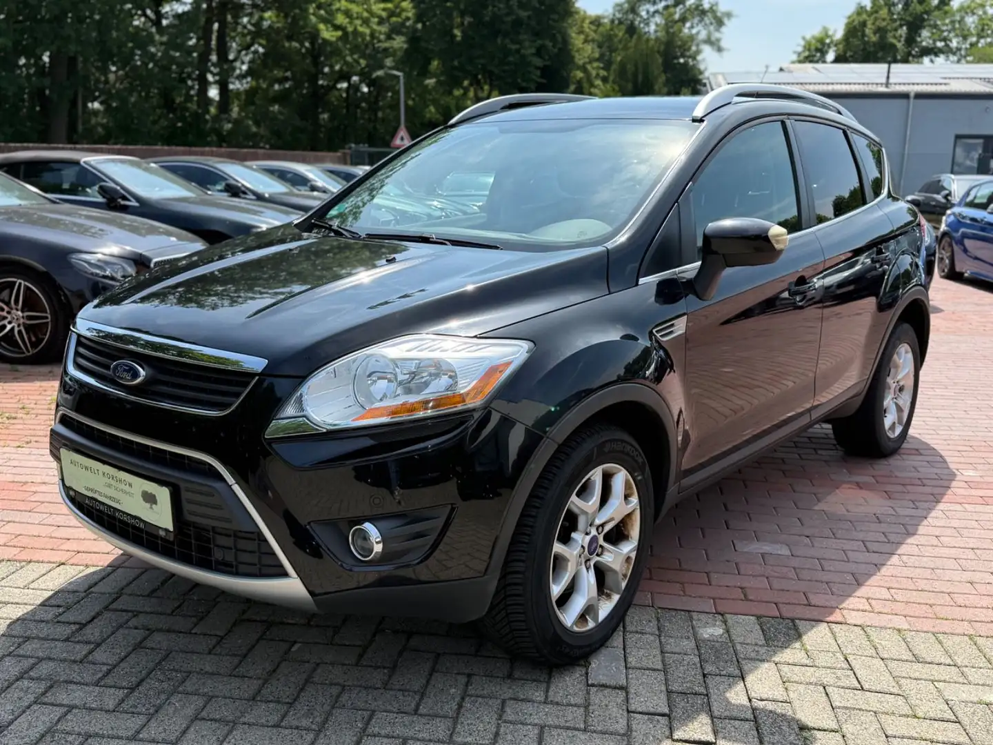 Ford Kuga Trend AC PDC DAB TEMPO 2.Hand Schwarz - 2