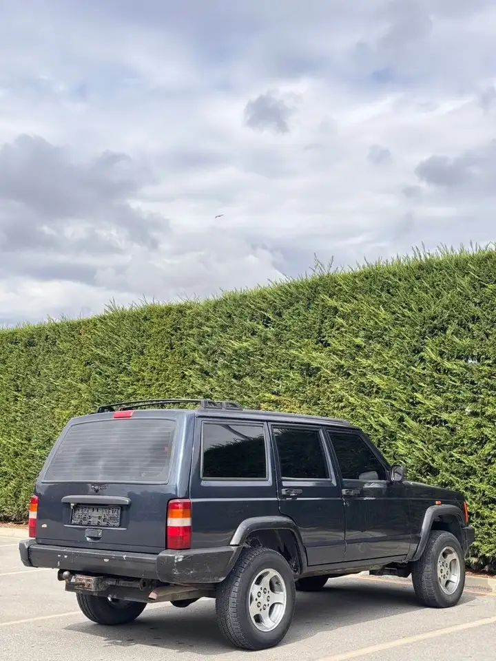 Jeep Cherokee 2.5 TD*B7-ARMOURED-ARMORED-GEPANZERT, foto 9