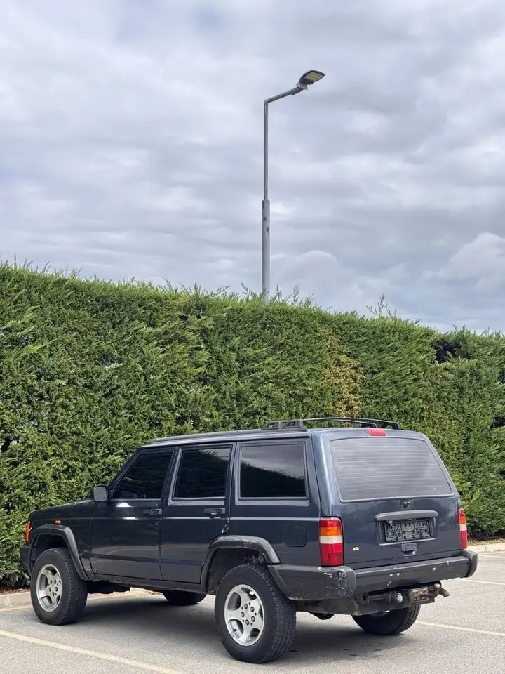 Jeep Cherokee 2.5 TD*B7-ARMOURED-ARMORED-GEPANZERT, foto 2