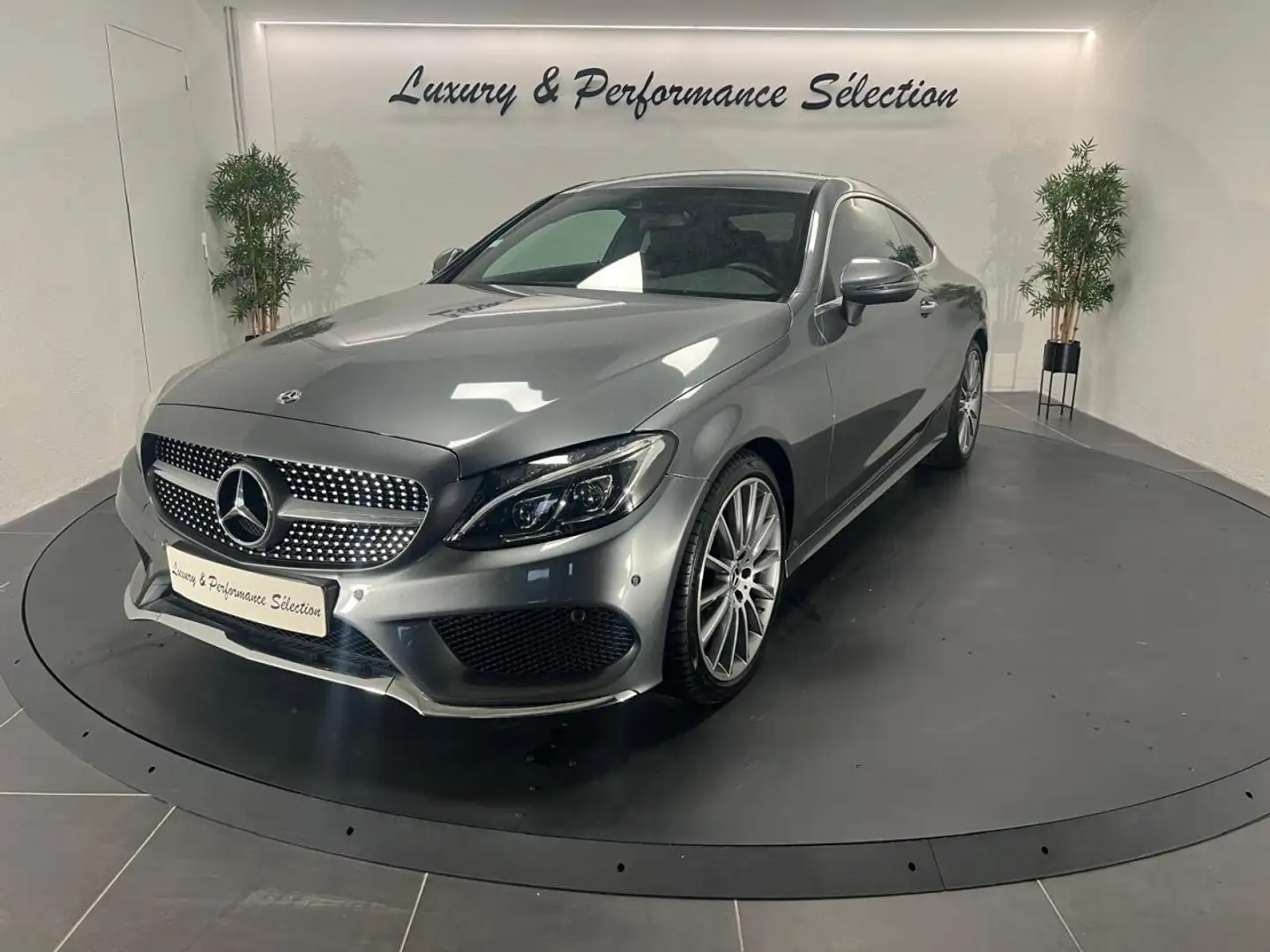 Mercedes-Benz C 30 AMG 300 C300 245ch AMG line - 38000km - Suivi complet Mercedes Grau - 1