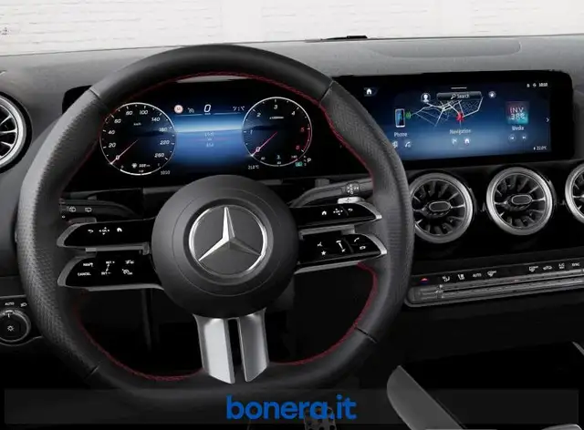 Mercedes-Benz Gla Class view 5