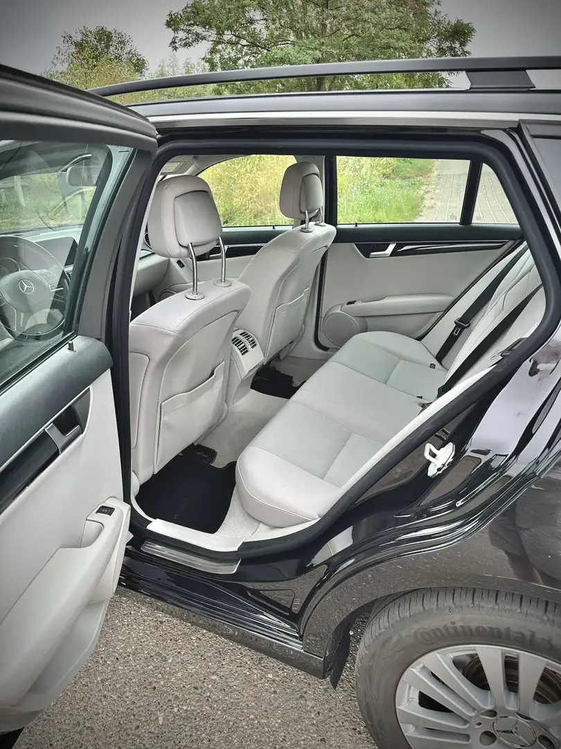 Mercedes-Benz C 220 C 220 T CDI BlueEfficiency (204.202) Schwarz - 2