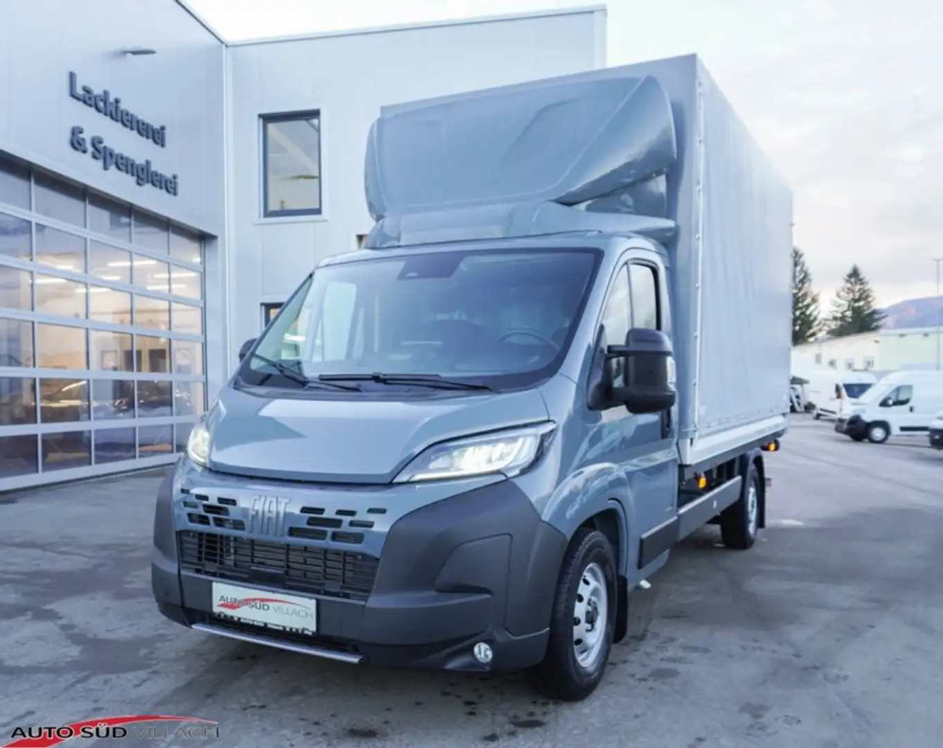Fiat Ducato MAXI Pritsche  L4 mit PLANENAUFBAU mit Hebebühne 3 Grau - 1